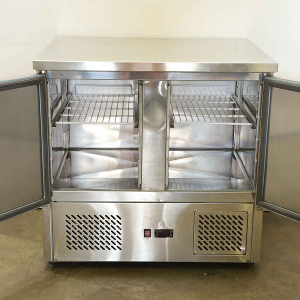 FED GNS900B - Undercounter Fridge (4)