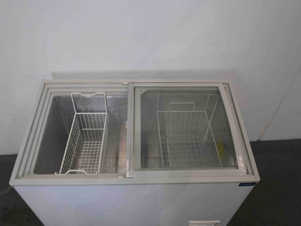 Polar CM434-A - Chest Freezer (5)