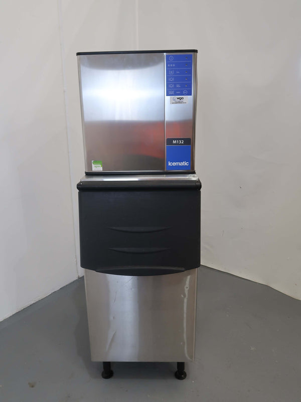 Icematic M132 AX H LARGE Ice Machine (3)
