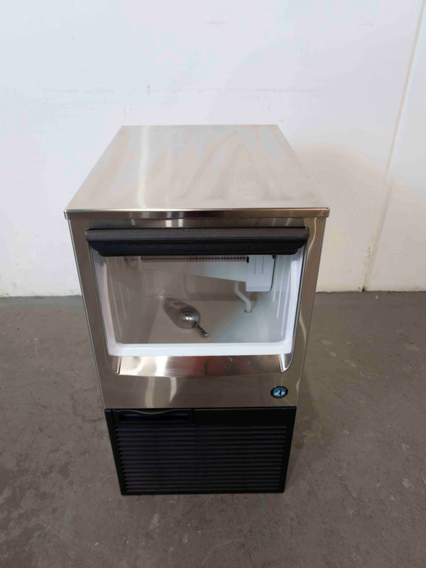 Hoshizaki KM-40B - Ice Machine (6)