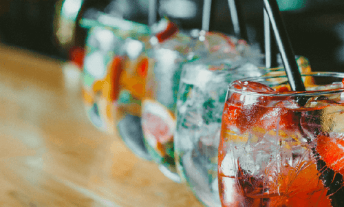 Eight ingredients for a successful bar