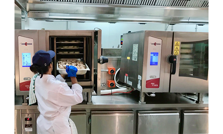 How to choose the right combi oven - New or Certified Used?