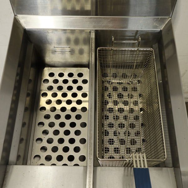 Waldorf FN8226G Fryer