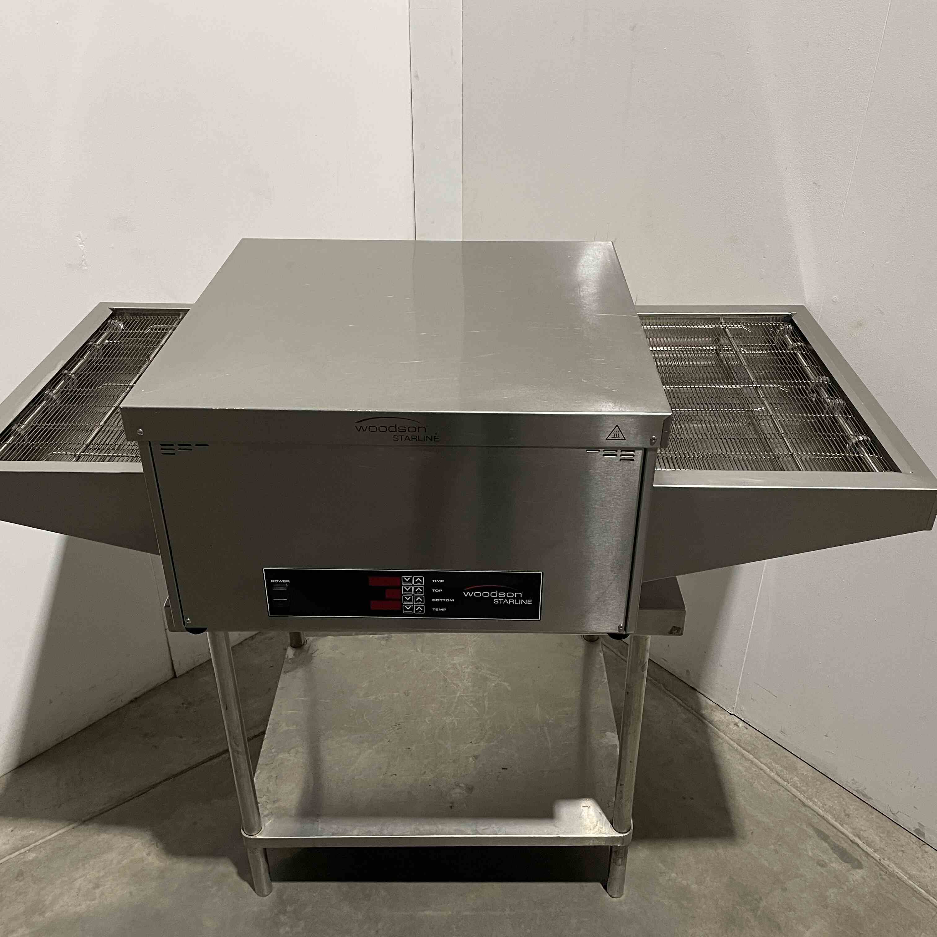Woodson W.CVP.C.24 Conveyor Oven