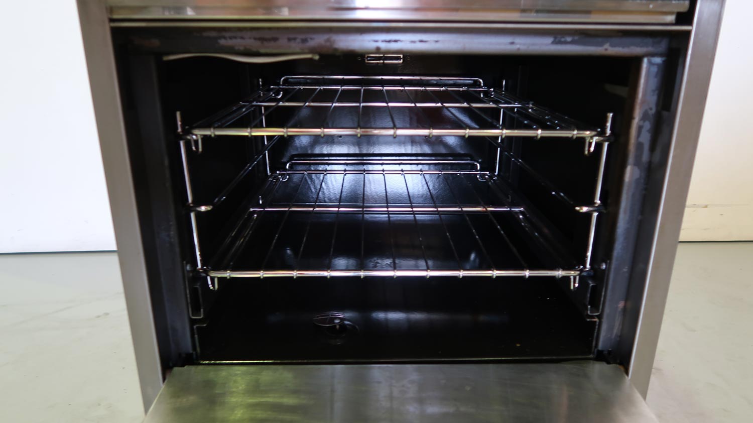 Goldstein PF420 4 Burner Range Oven