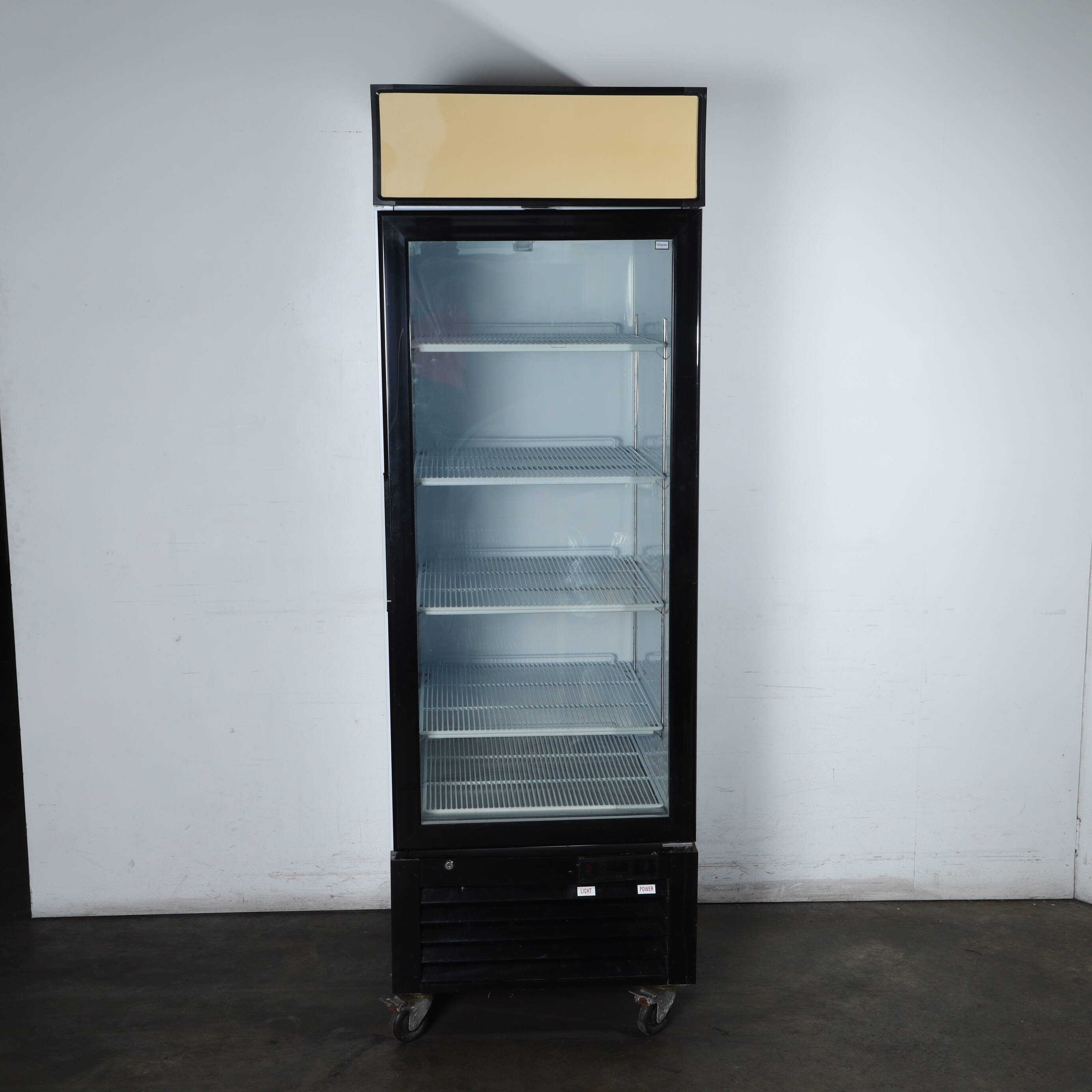 Thumbnail - Novachill SM600GF Upright Fridge