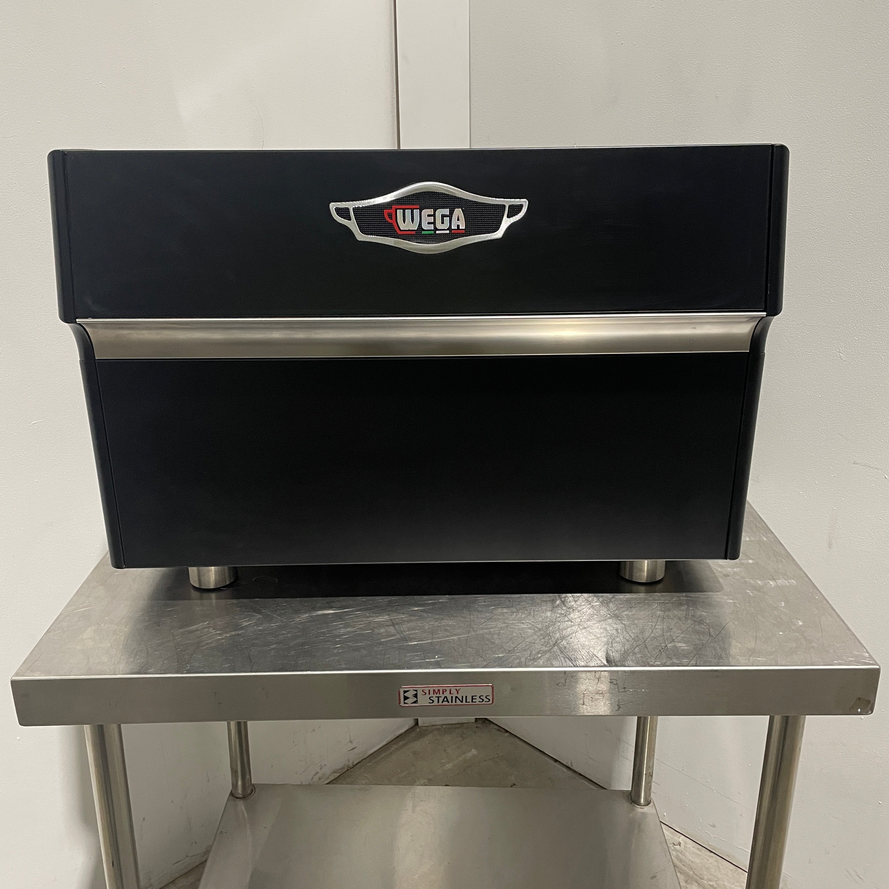 Wega Atlas EVD./2-AT 2 Group Coffee Machine