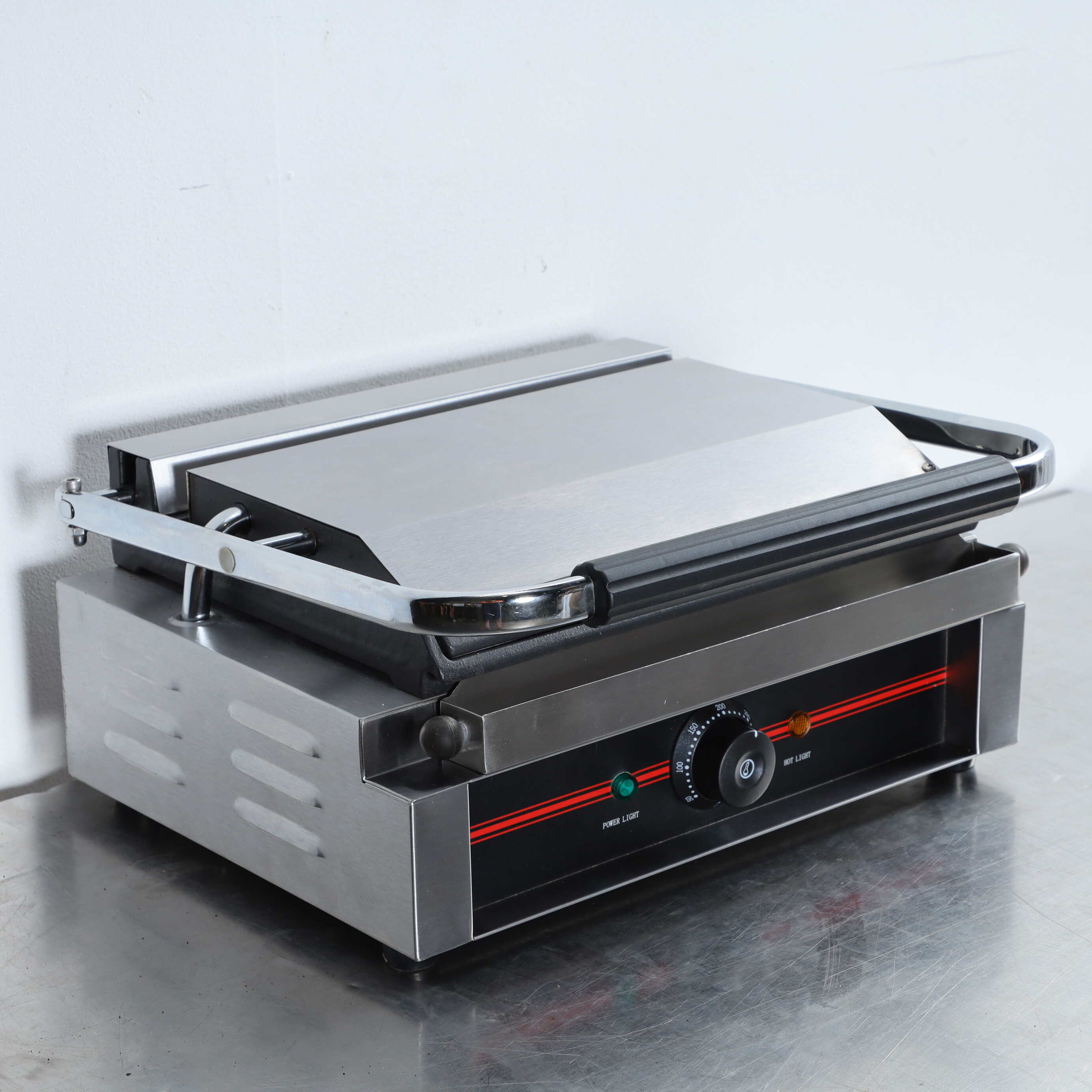 FED GH-811E - Contact Grill