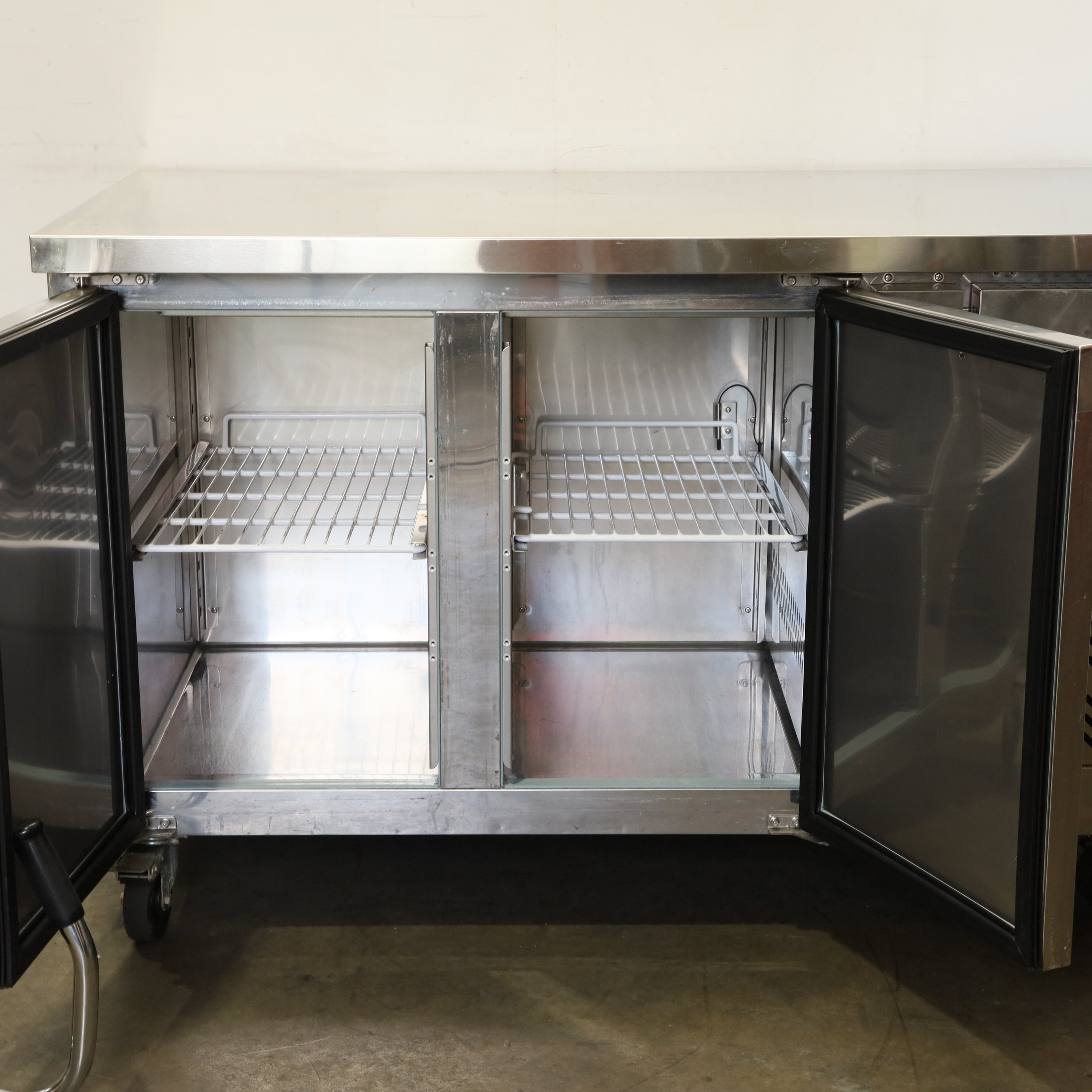 FED GN2100TN Underbench Chiller