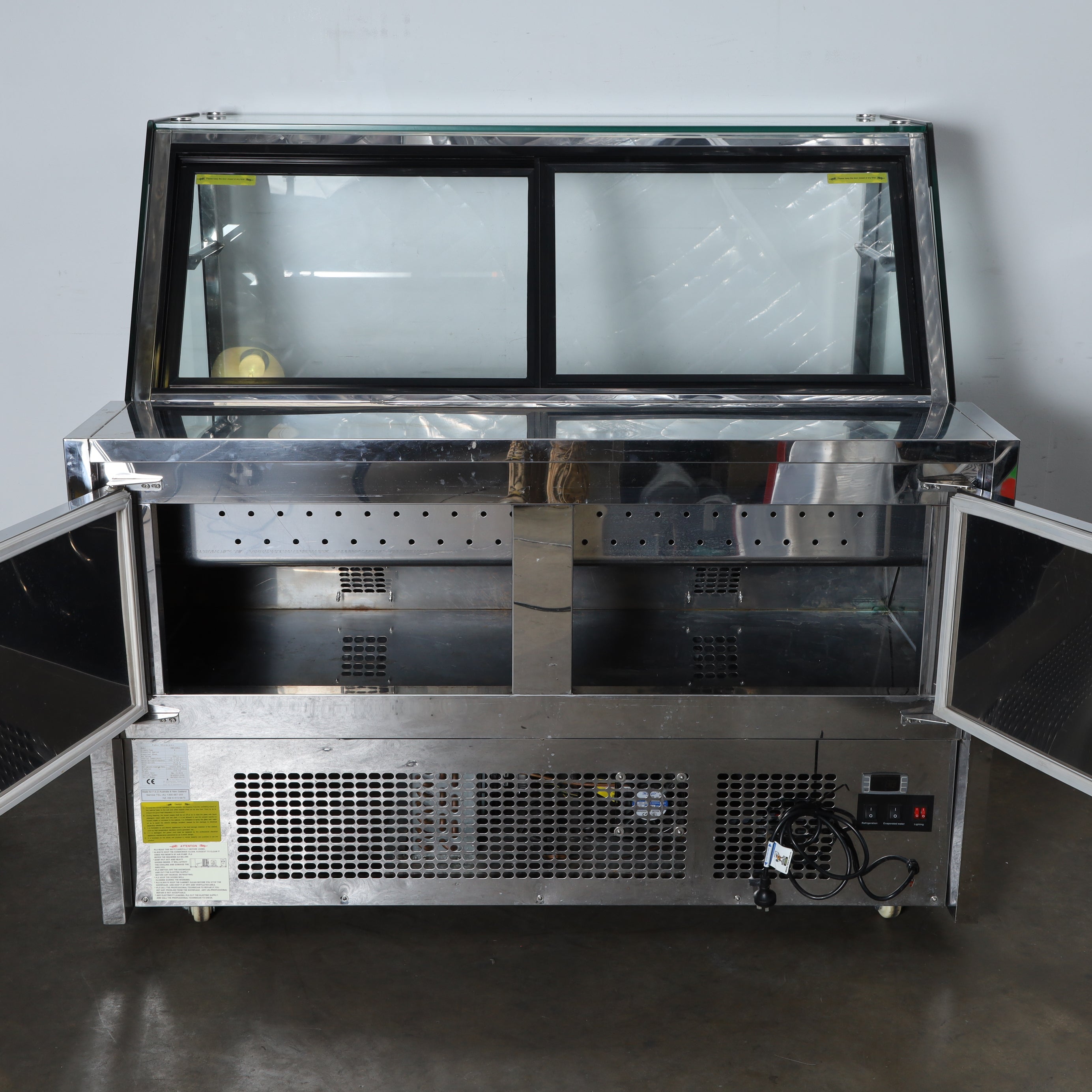 Thumbnail - FED FGDR1500LS Cold Food Display