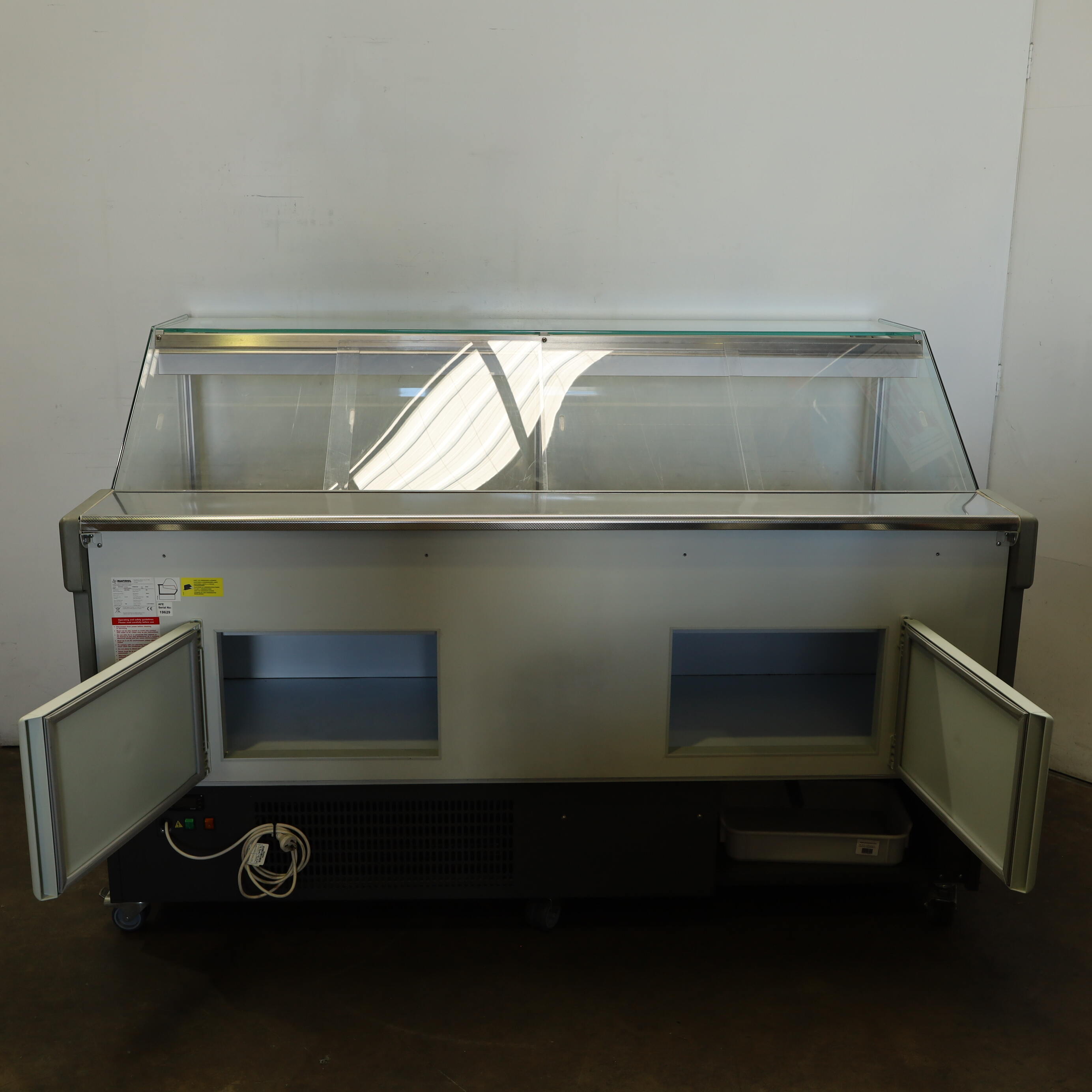 Mafirol Amalia 1875 Deli Display