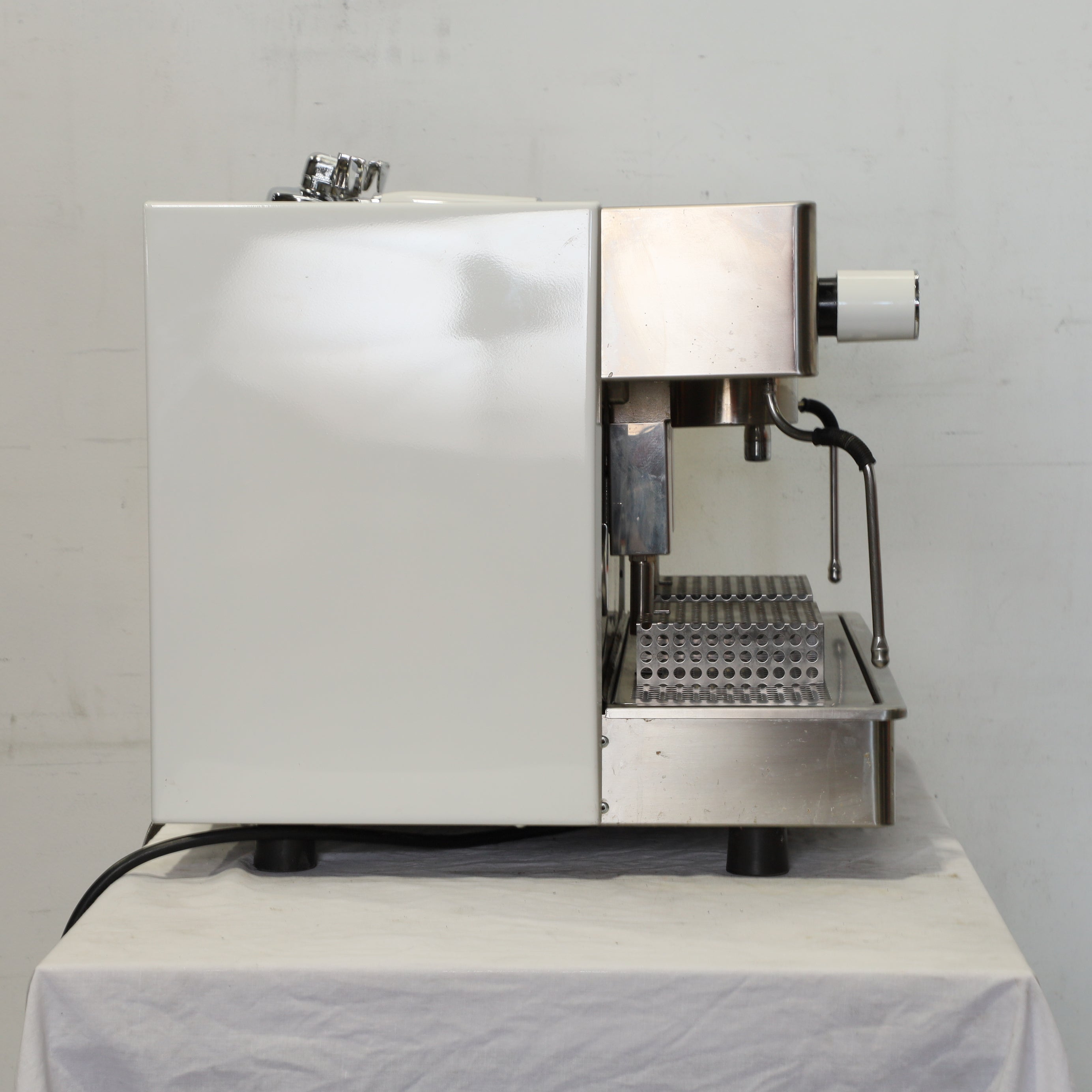 Thumbnail - Saeco Perfetta 2 Group Coffee Machine