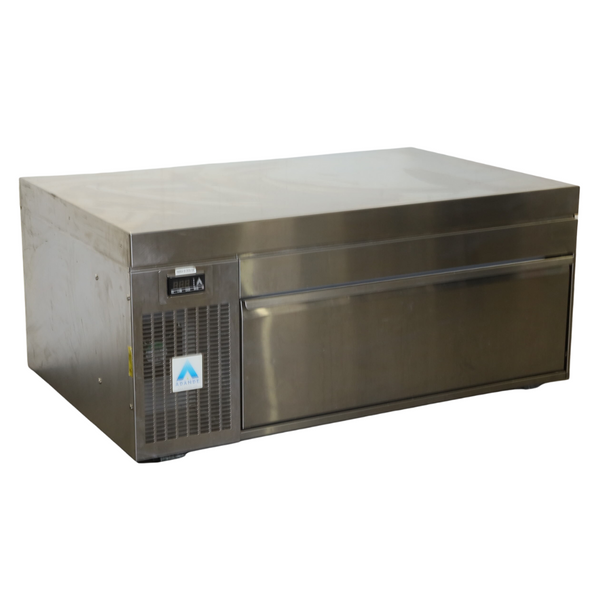 Adande VCSR2V1 - Undercounter Fridge