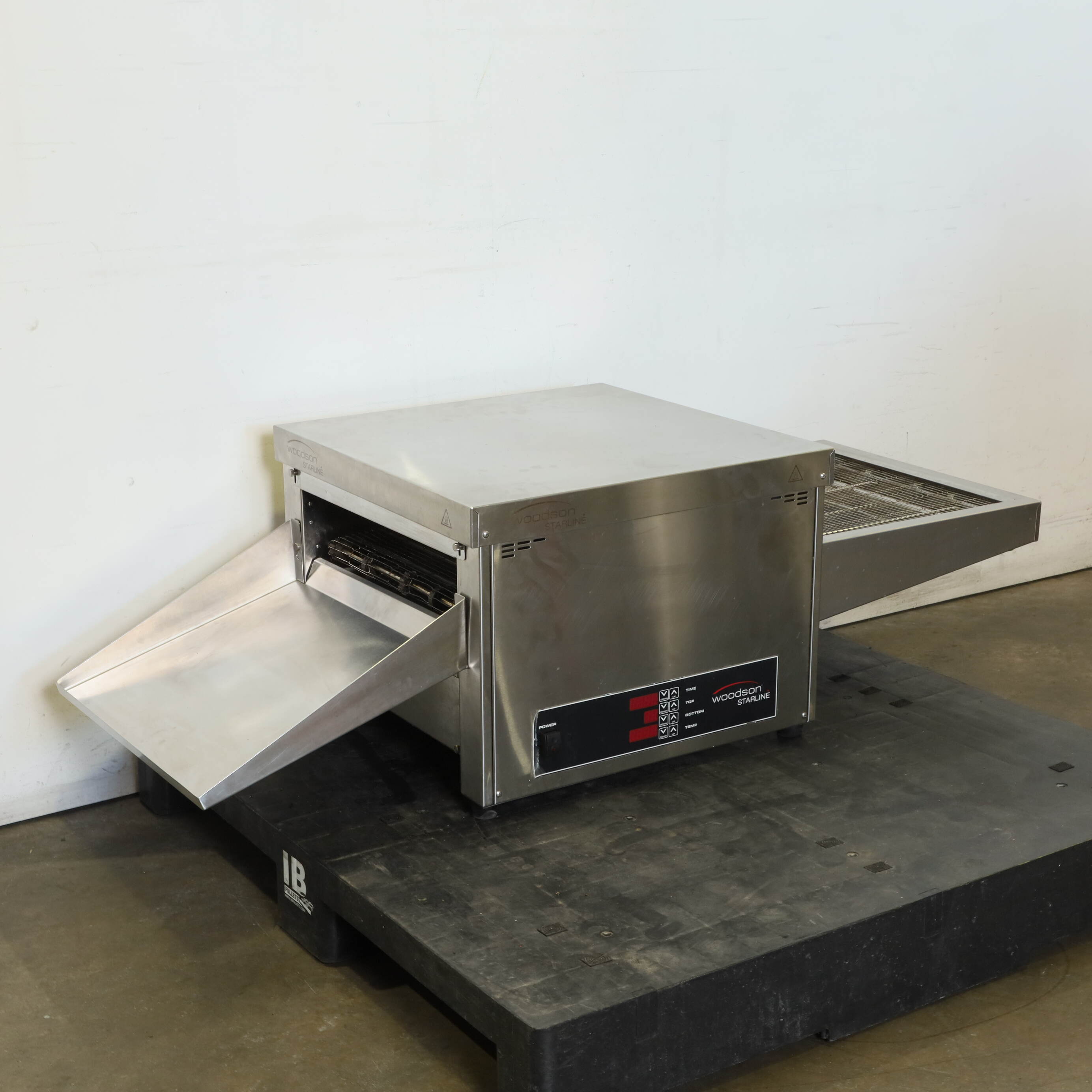 Thumbnail - Woodson W.CVS.L2.30G - Conveyor Oven