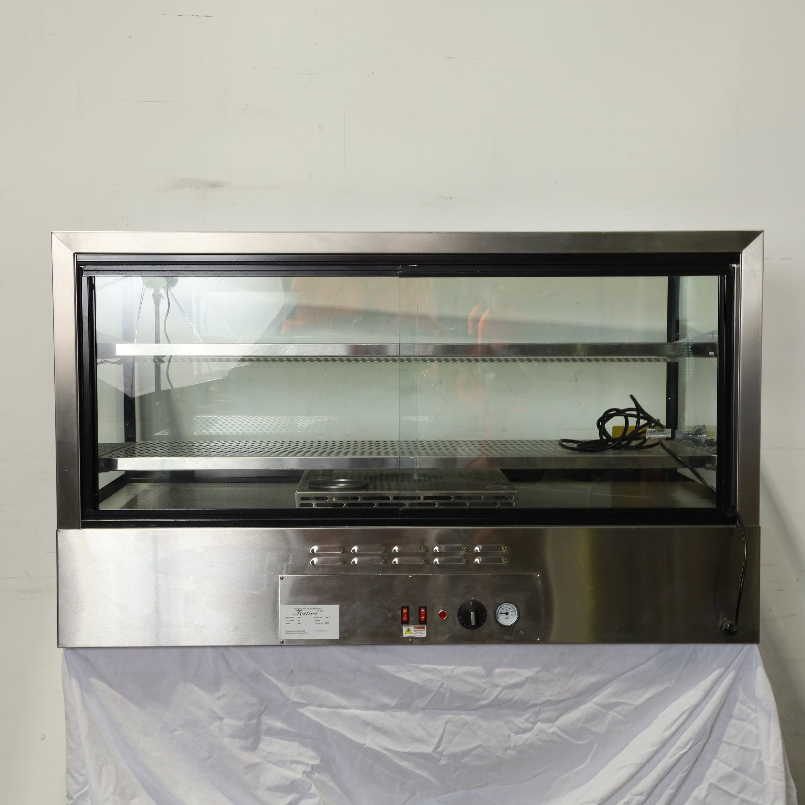 Festive DH12 Hot Food Display