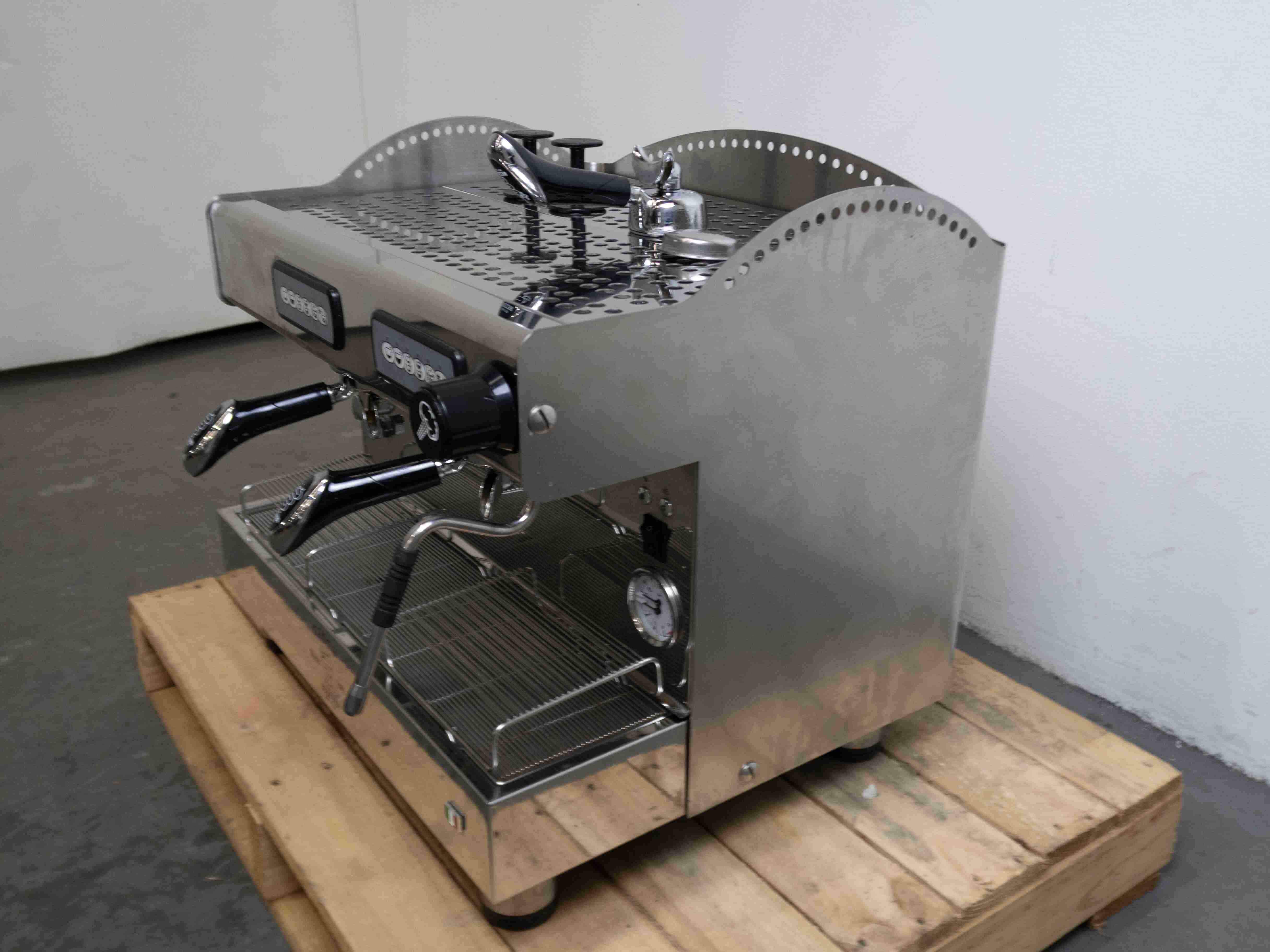 Bezzera Compact Coffee Machine 2grp