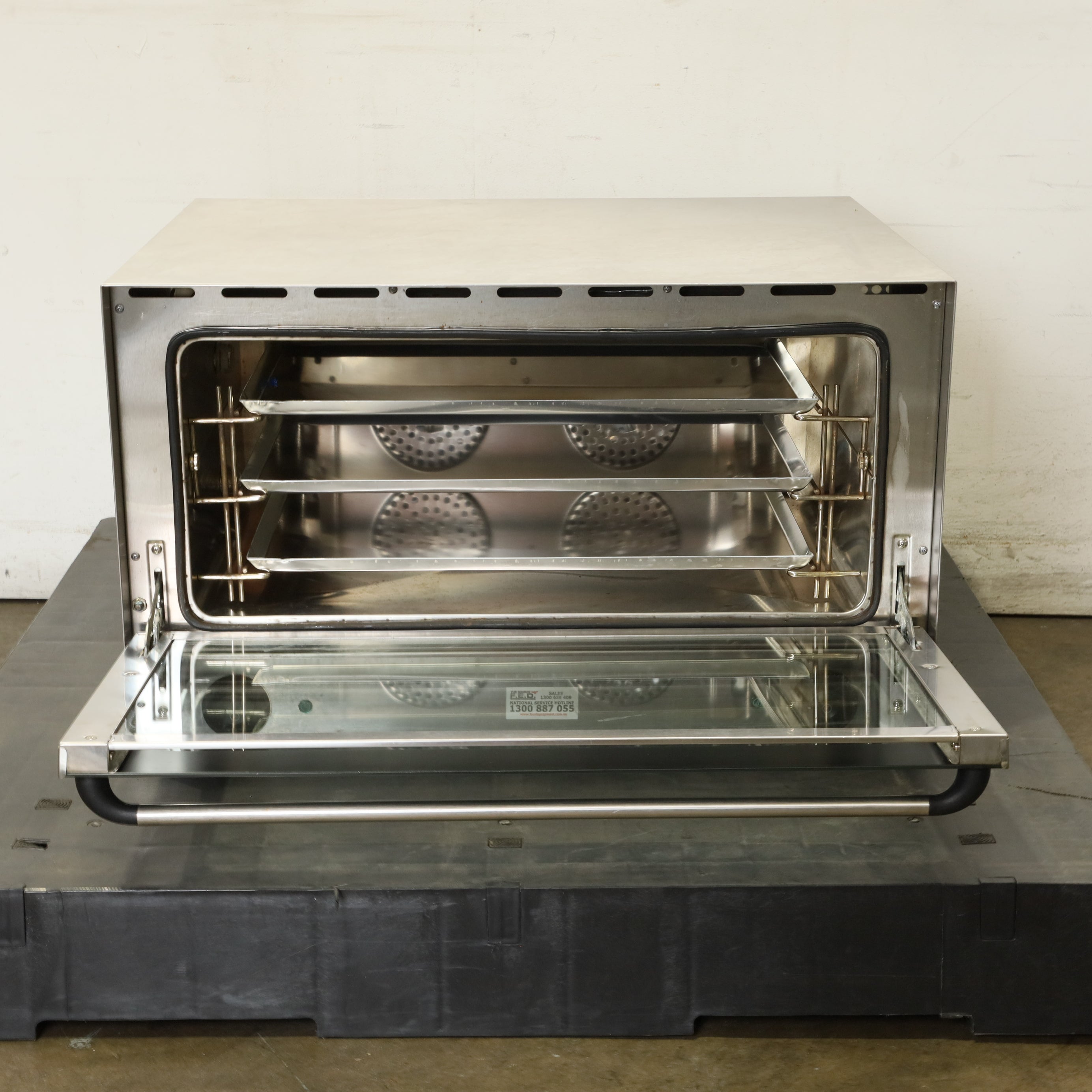 Thumbnail - FED YXD-8A-3 Convection Oven