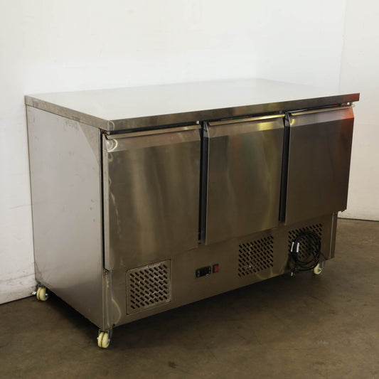 FED GNS1300B - Undercounter Fridge