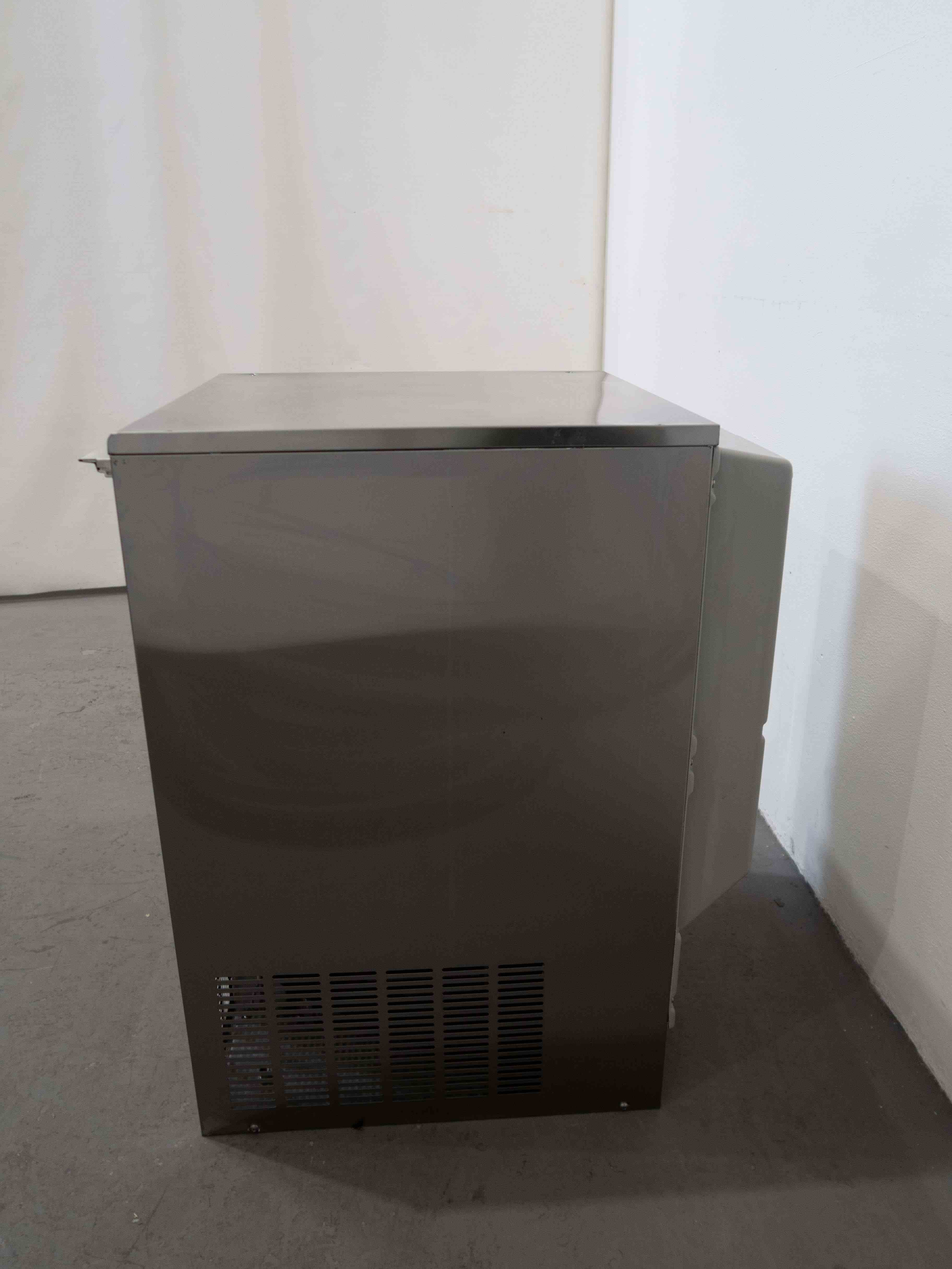 Bromic IM0070FSC - Ice Machine