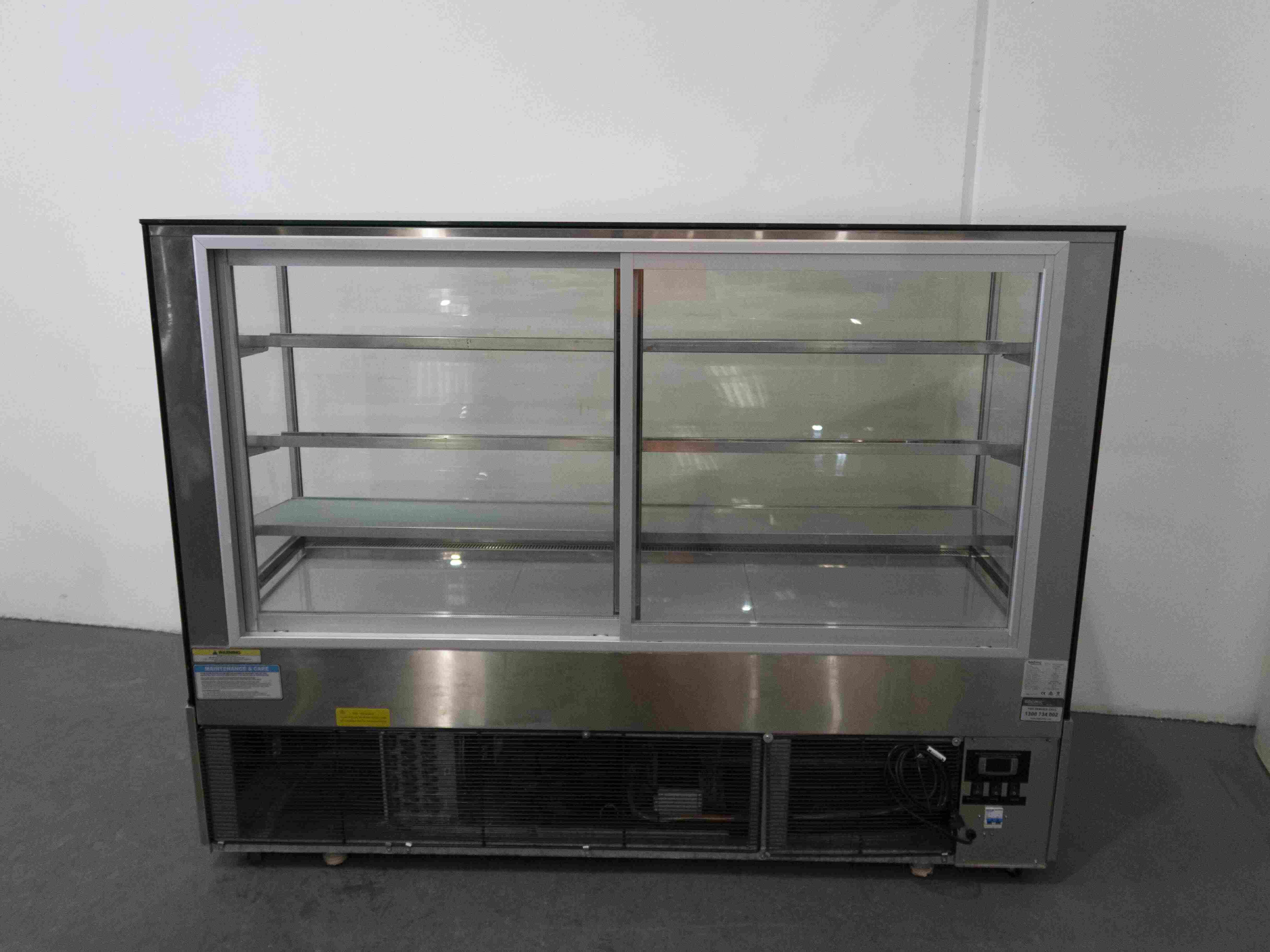 Bromic FD4T1800C Cake Display