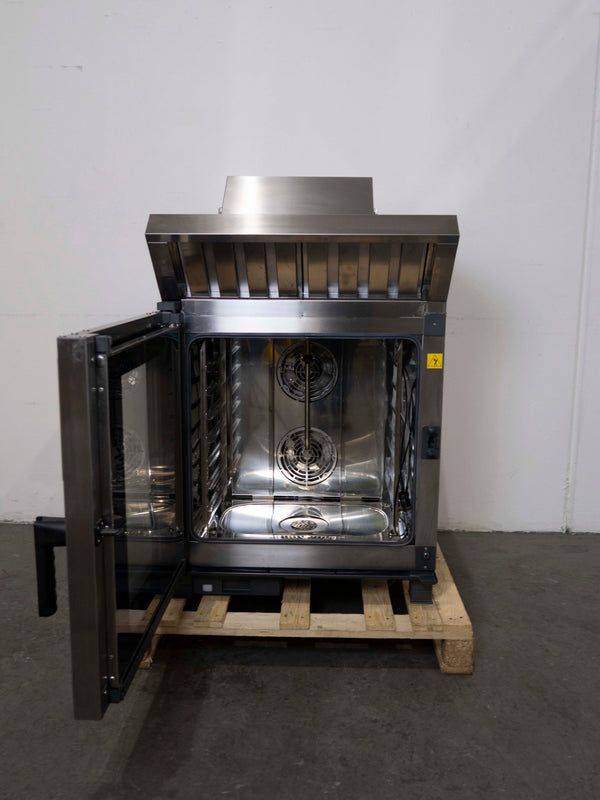 Unox XEVC-0711-EPRM 7 Tray Combi Oven