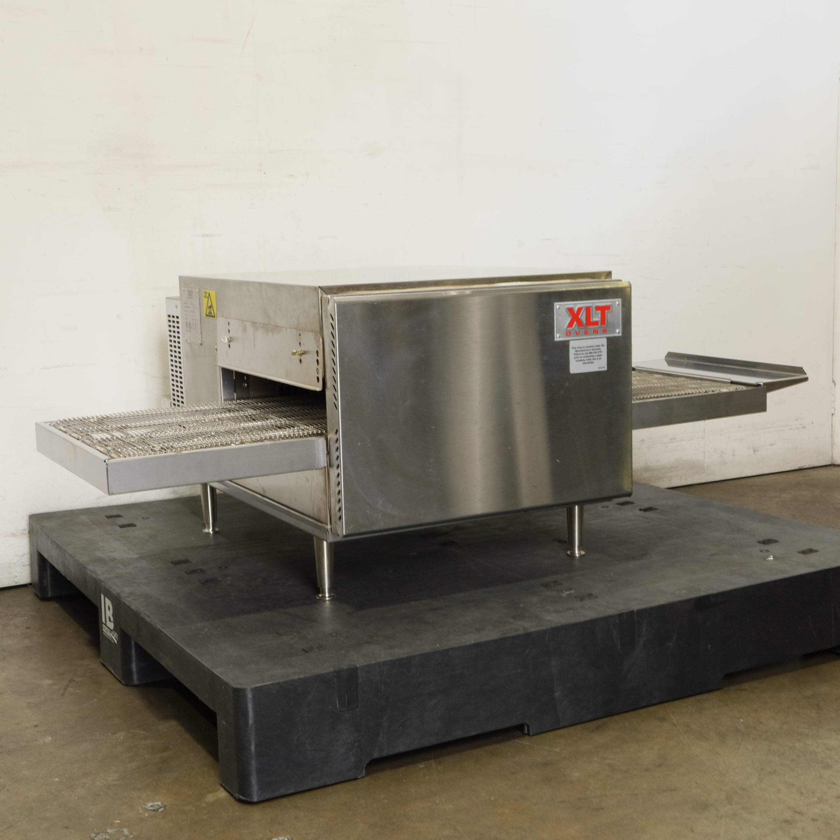 XLT 1620 Countertop Oven