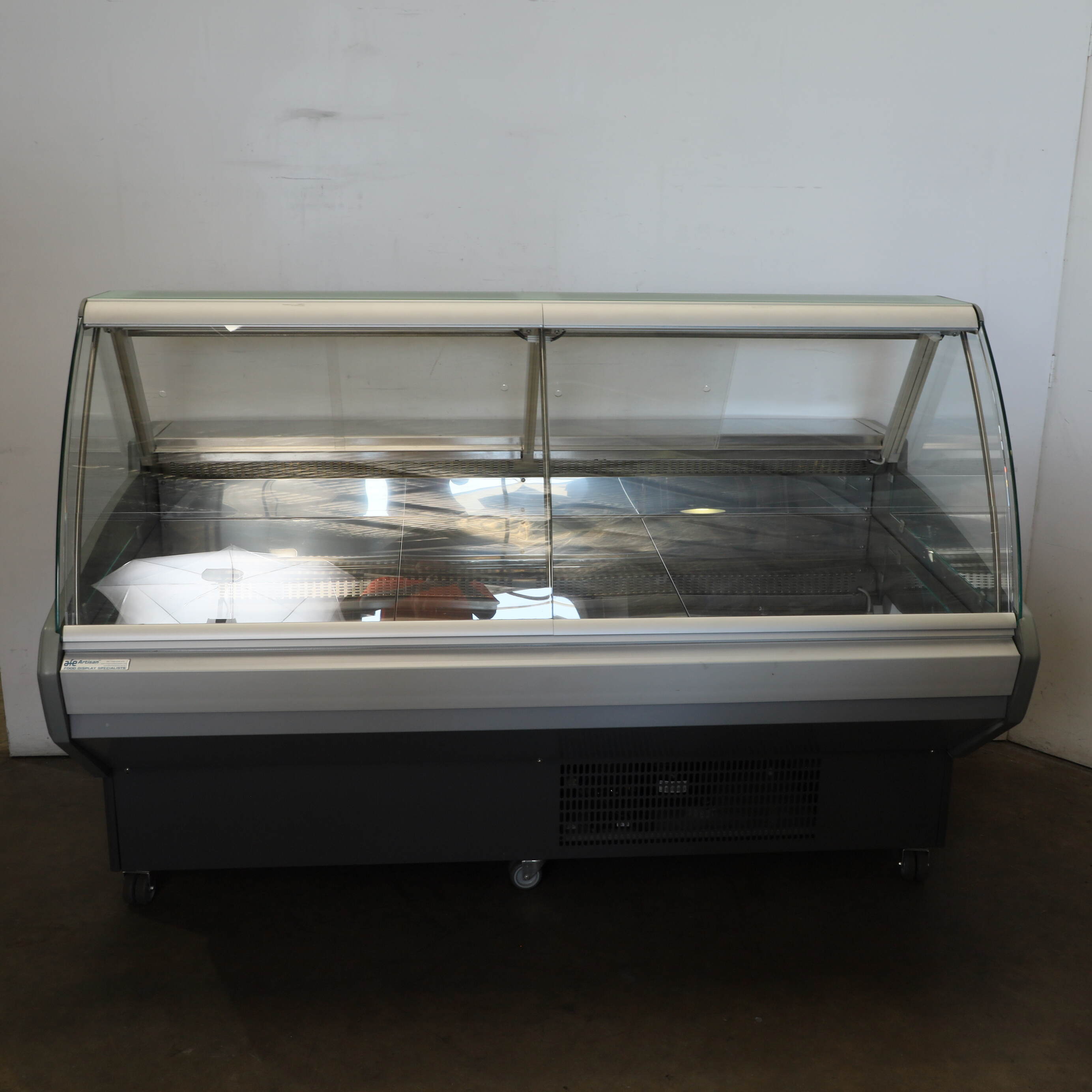 Mafirol Amalia 1875 - Deli Display