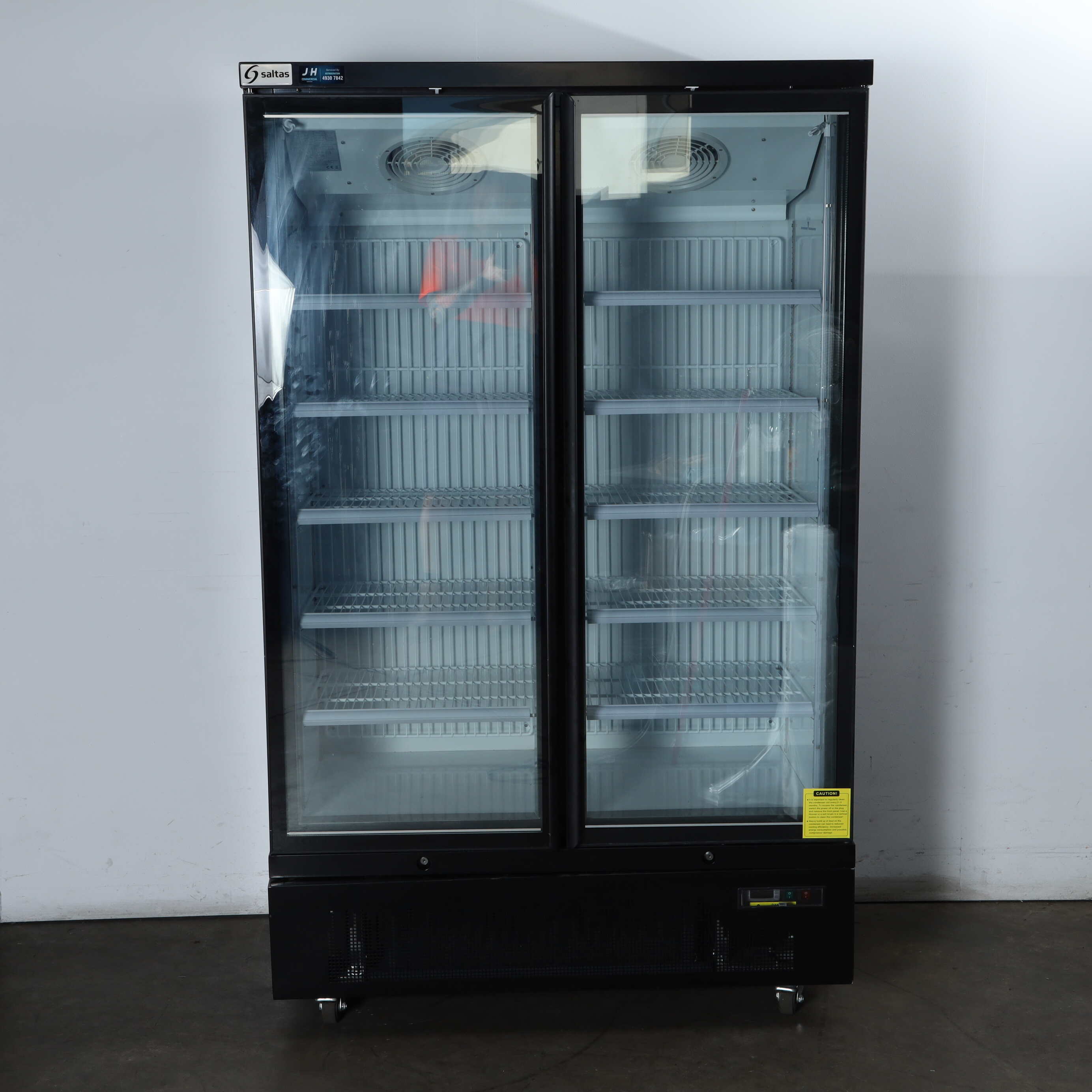 Saltas NDA2150 Upright Freezer
