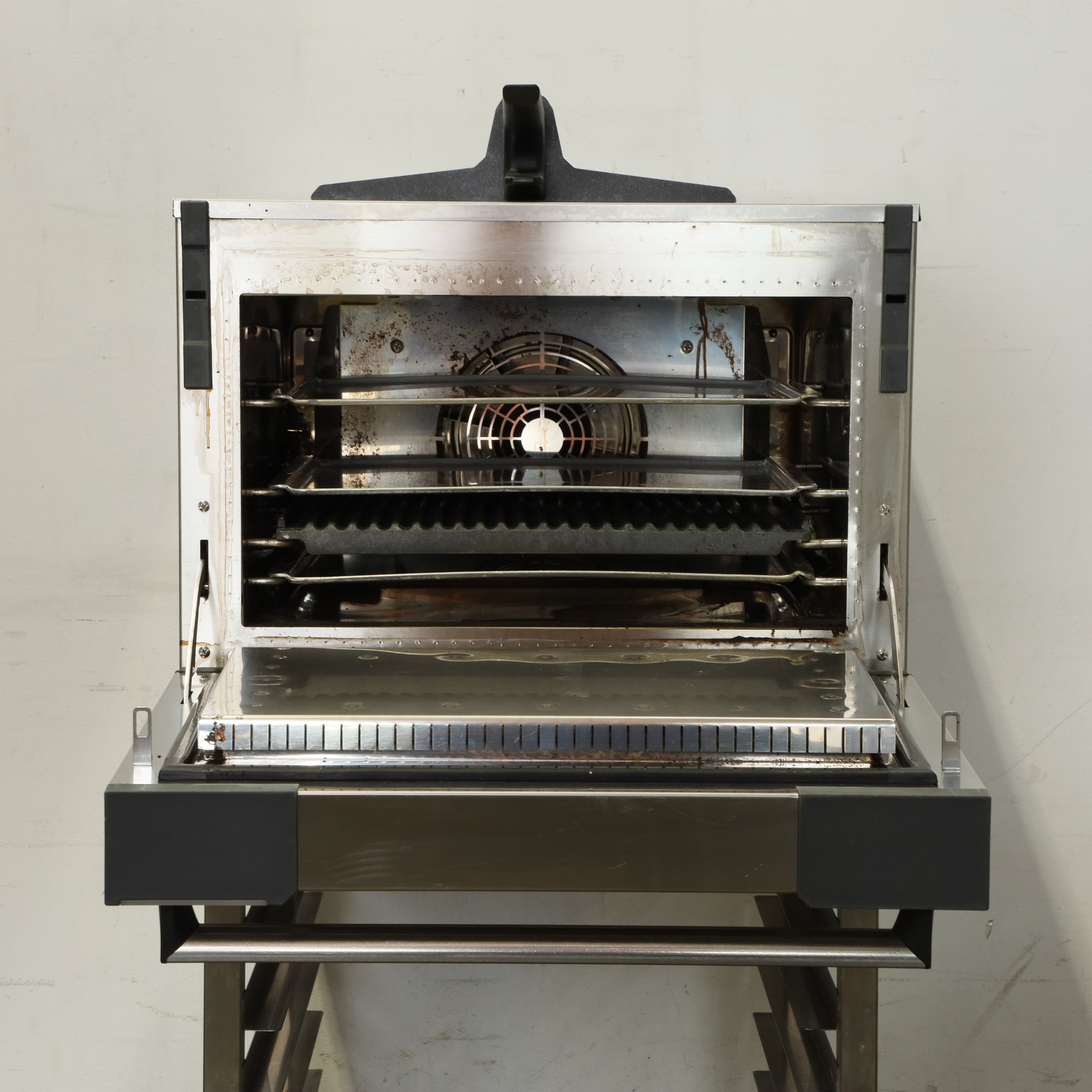 Unox XESW-03HS-EDDN 3 Tray Combi Oven with Stand