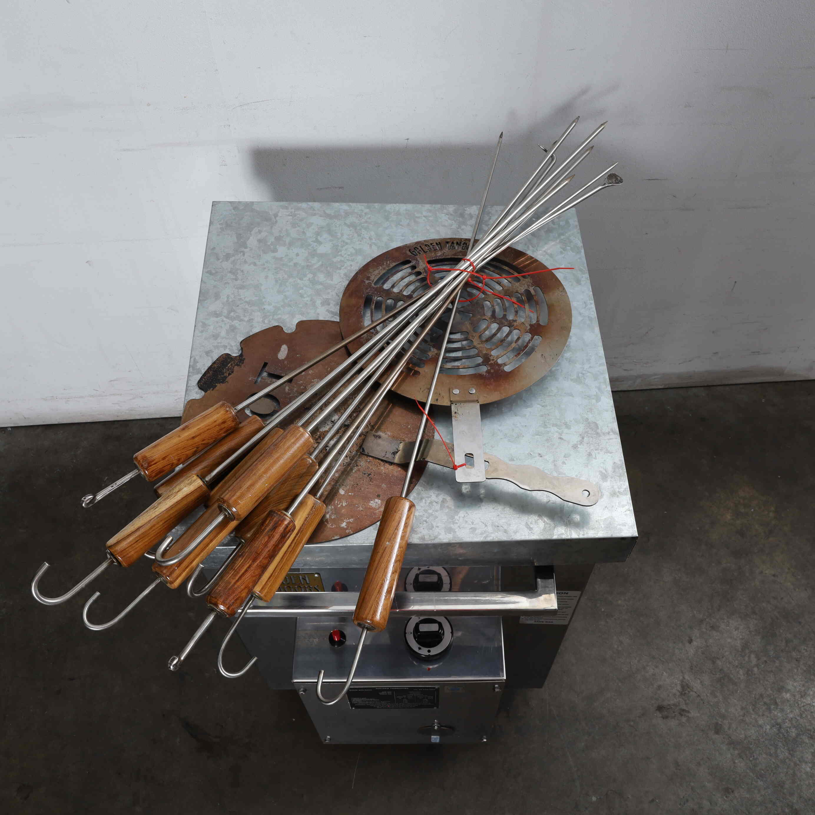 Golden Tandoors GT-610AG - Tandoor Oven