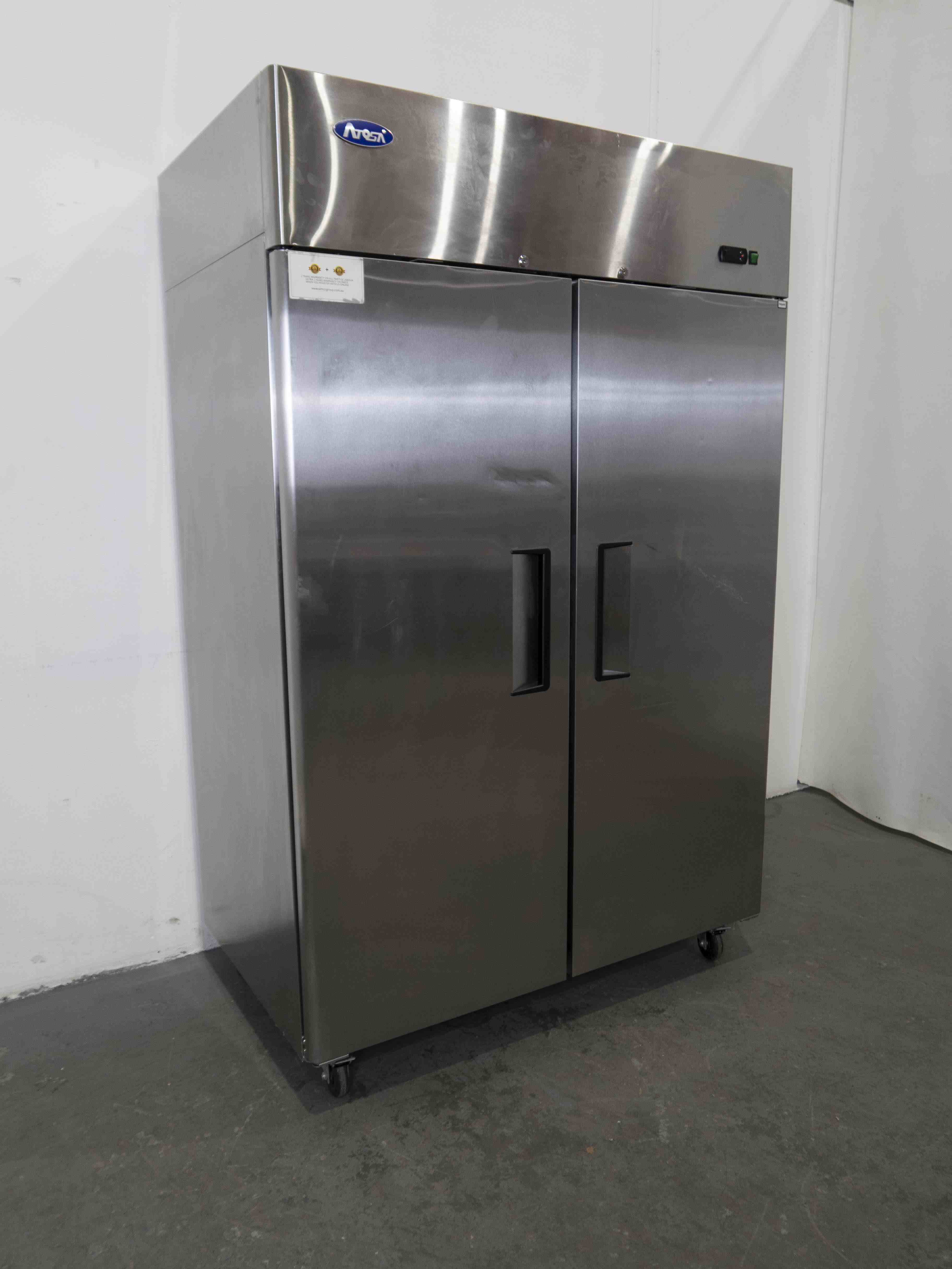 Atosa MBF8005GR Upright Fridge