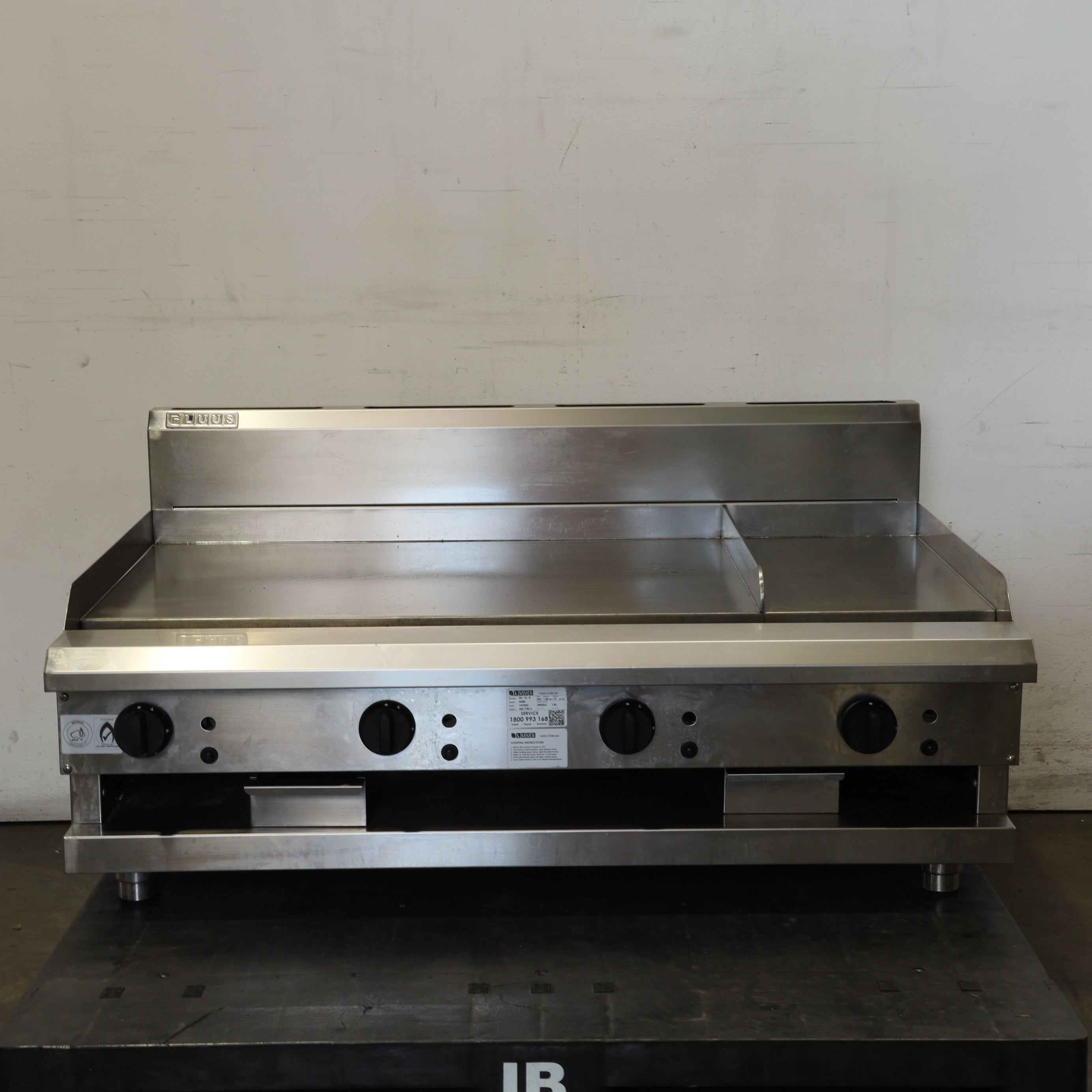 Thumbnail - Luus CS-12P Griddle