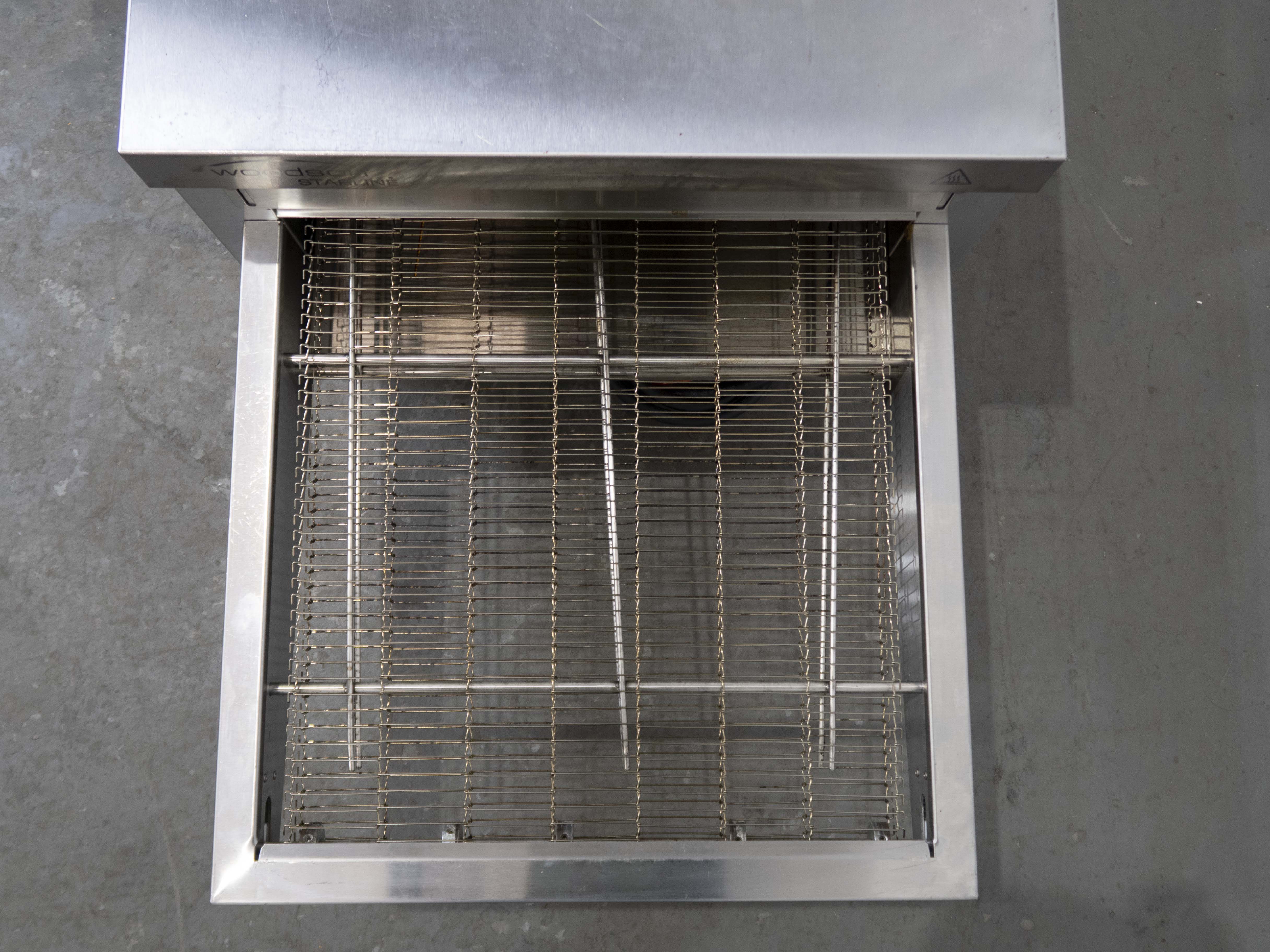 Woodson Snackmaster W.CVS.L.30 Conveyor Oven