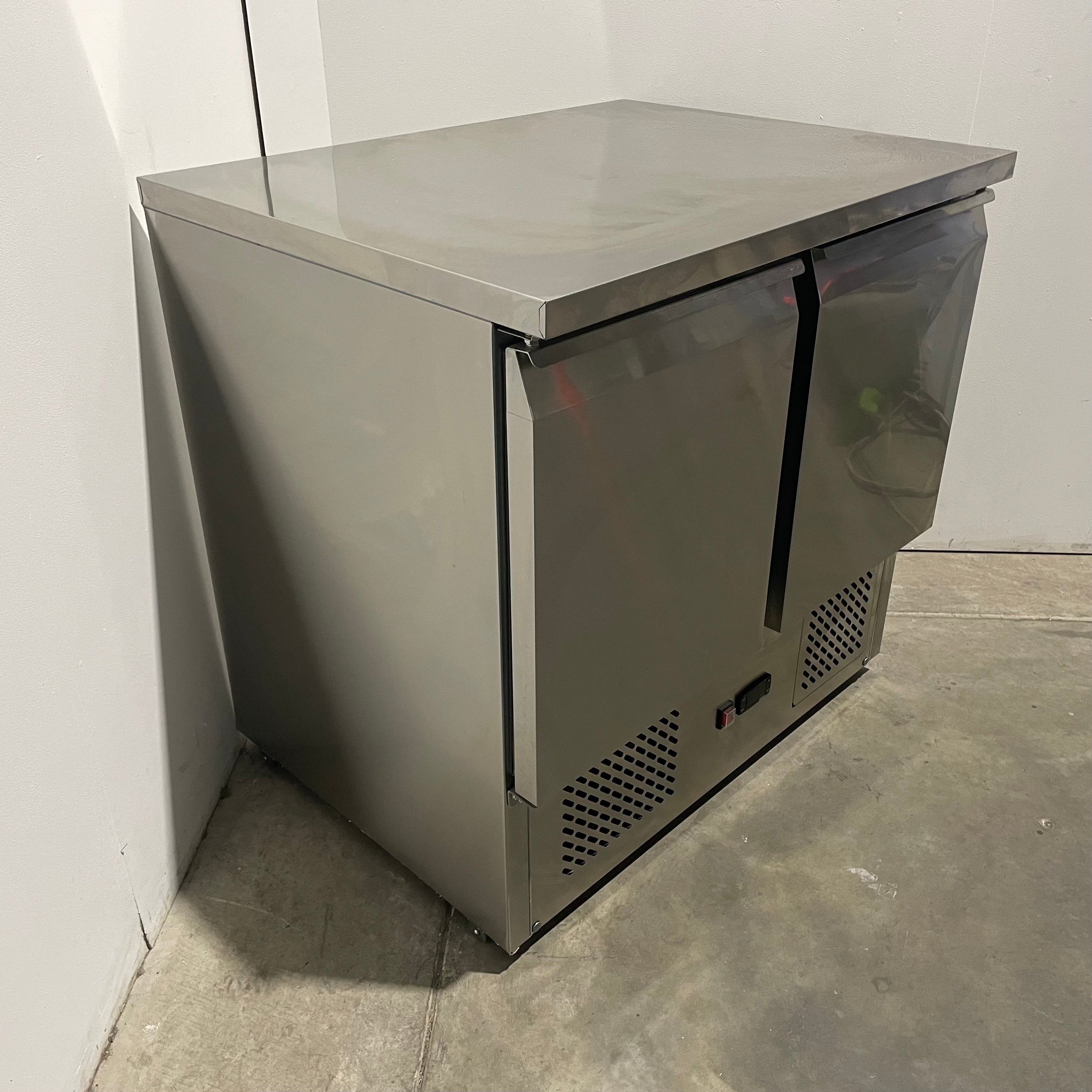 FED GNS900B Underbench Fridge