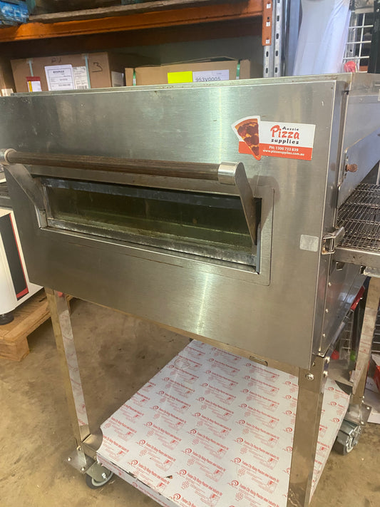 Lincoln 1100 Series Conveyor Oven + Stand