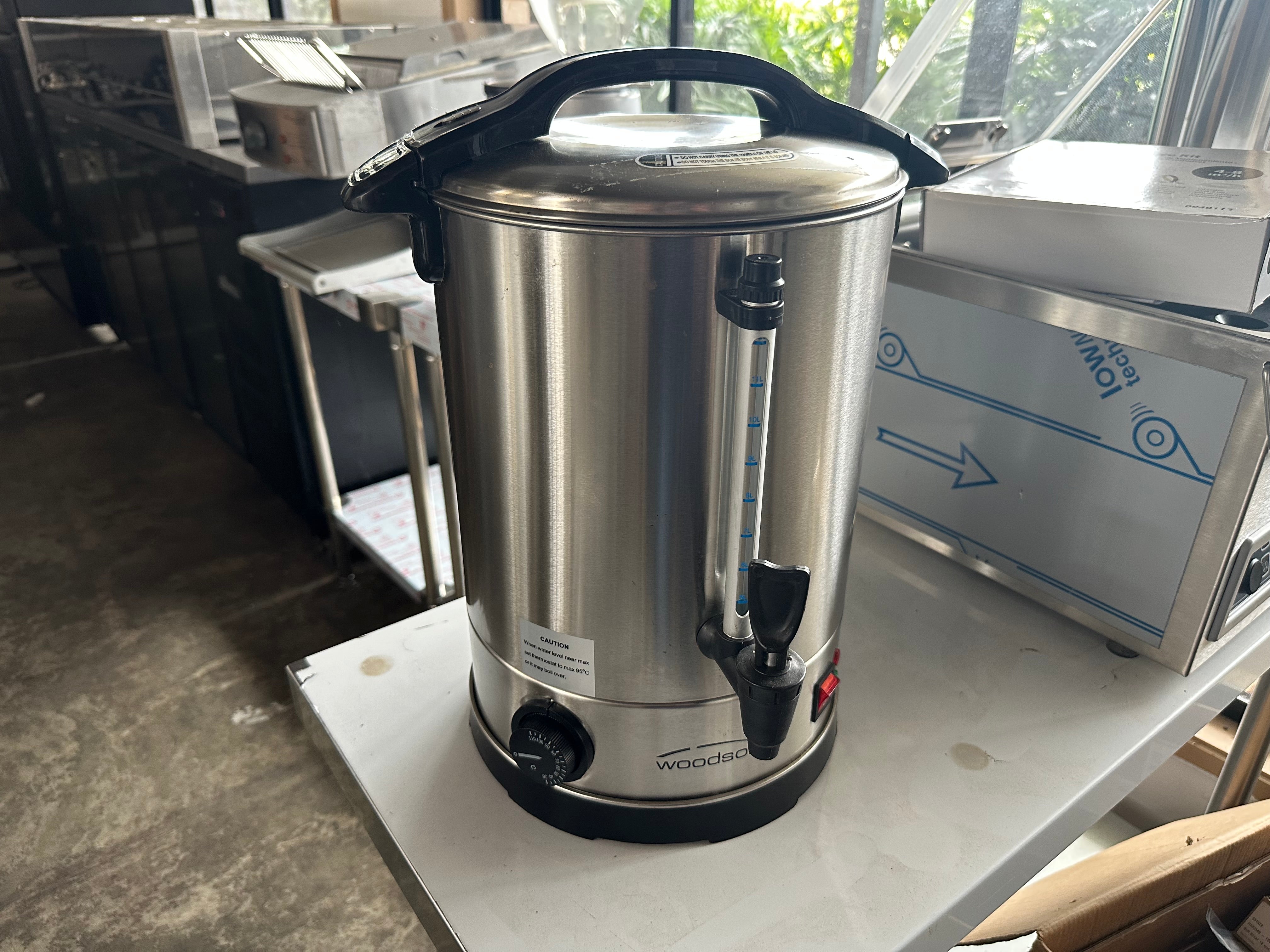 Woodson W.URN10 Hot Water Urn
