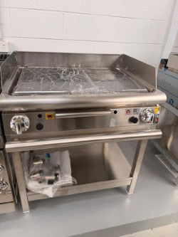 Baron Q70SFT/G800 + 70CAV8 2 Burner Gas Griddle + Stand