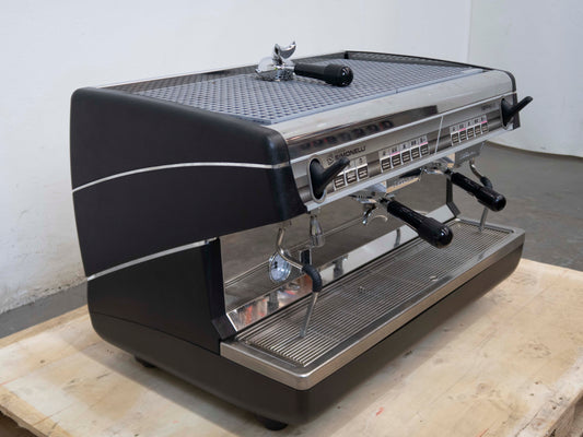 Nuova Simonelli Appia ii 2 Group Coffee Machine