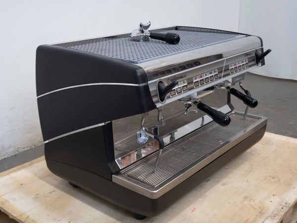 Nuova Simonelli Appia ii 2 Group Coffee Machine