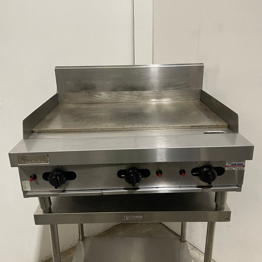 Trueheat RCT9-9G-NG 3 Burner Griddle
