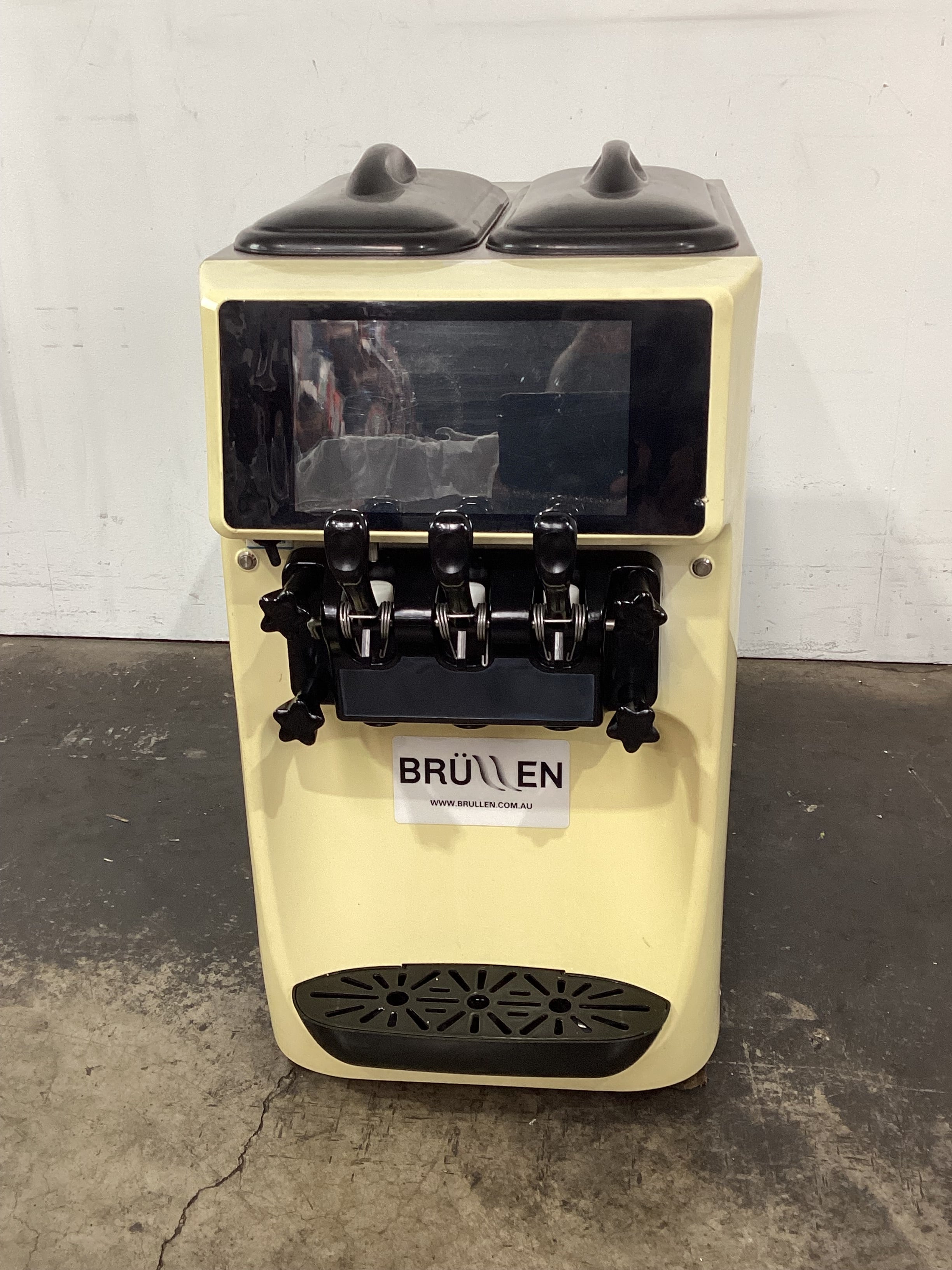Brullen i26 Ice Cream Machine