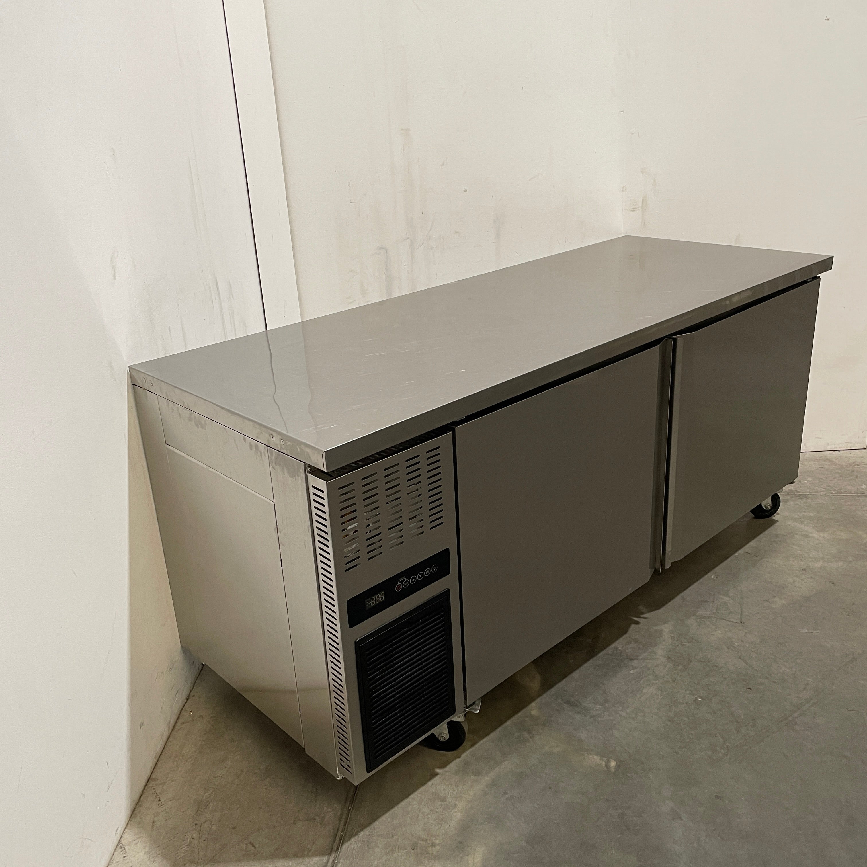 FED TL1800TN Undercounter Fridge