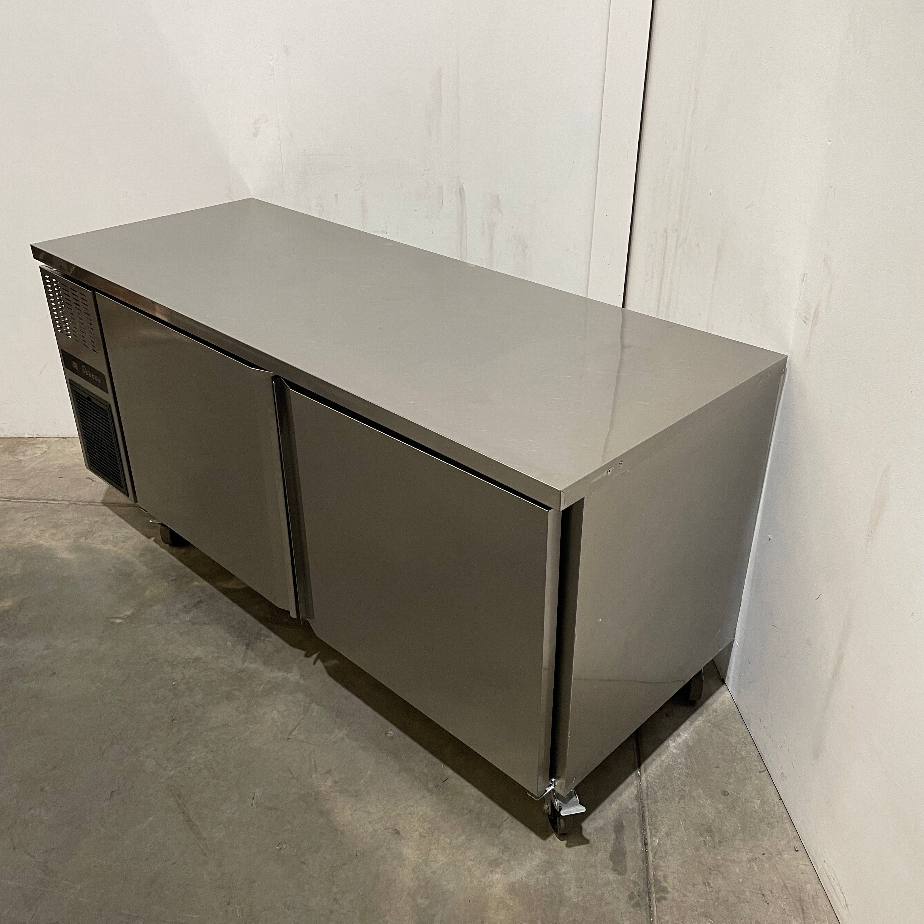 FED TL1800TN Undercounter Fridge