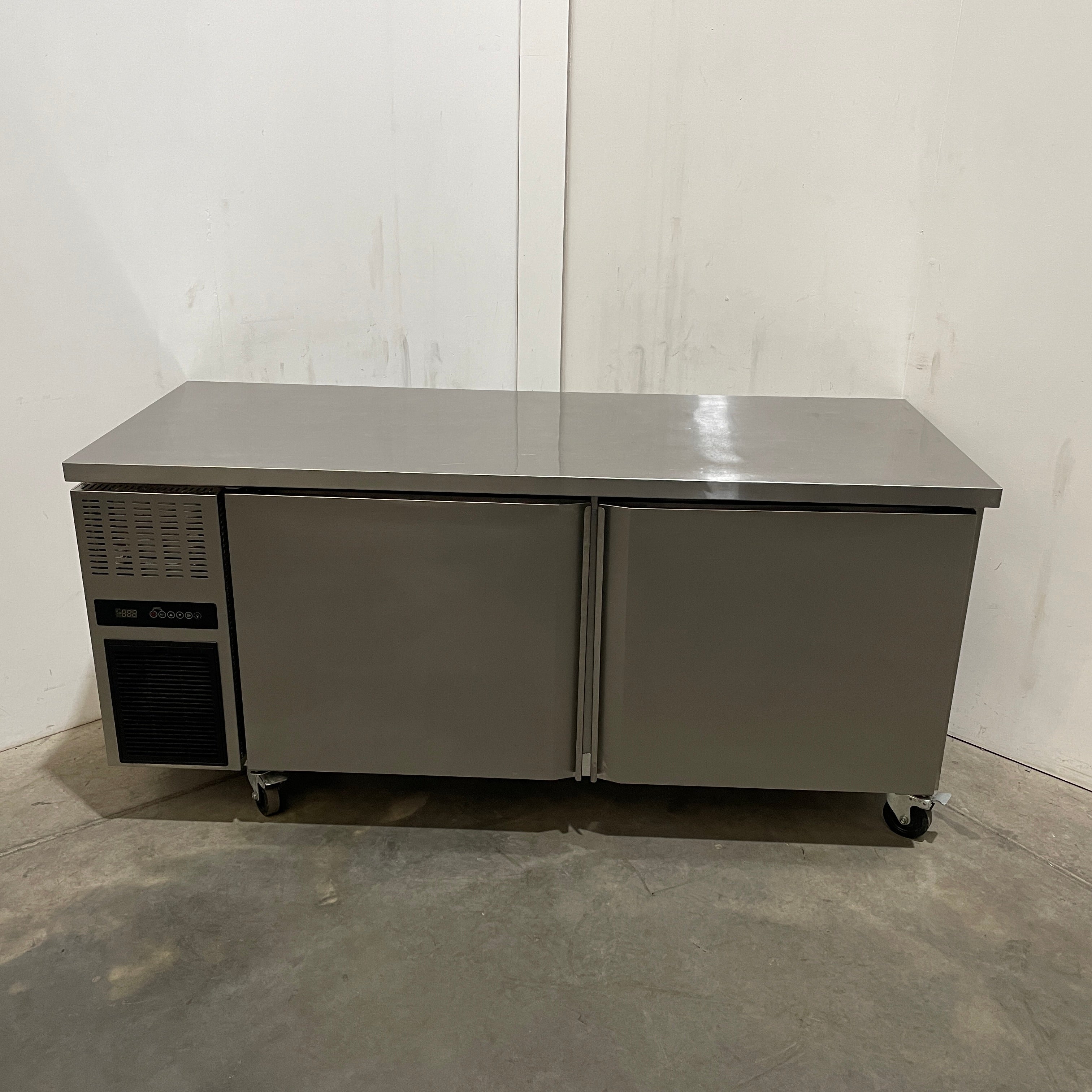 FED TL1800TN Undercounter Fridge