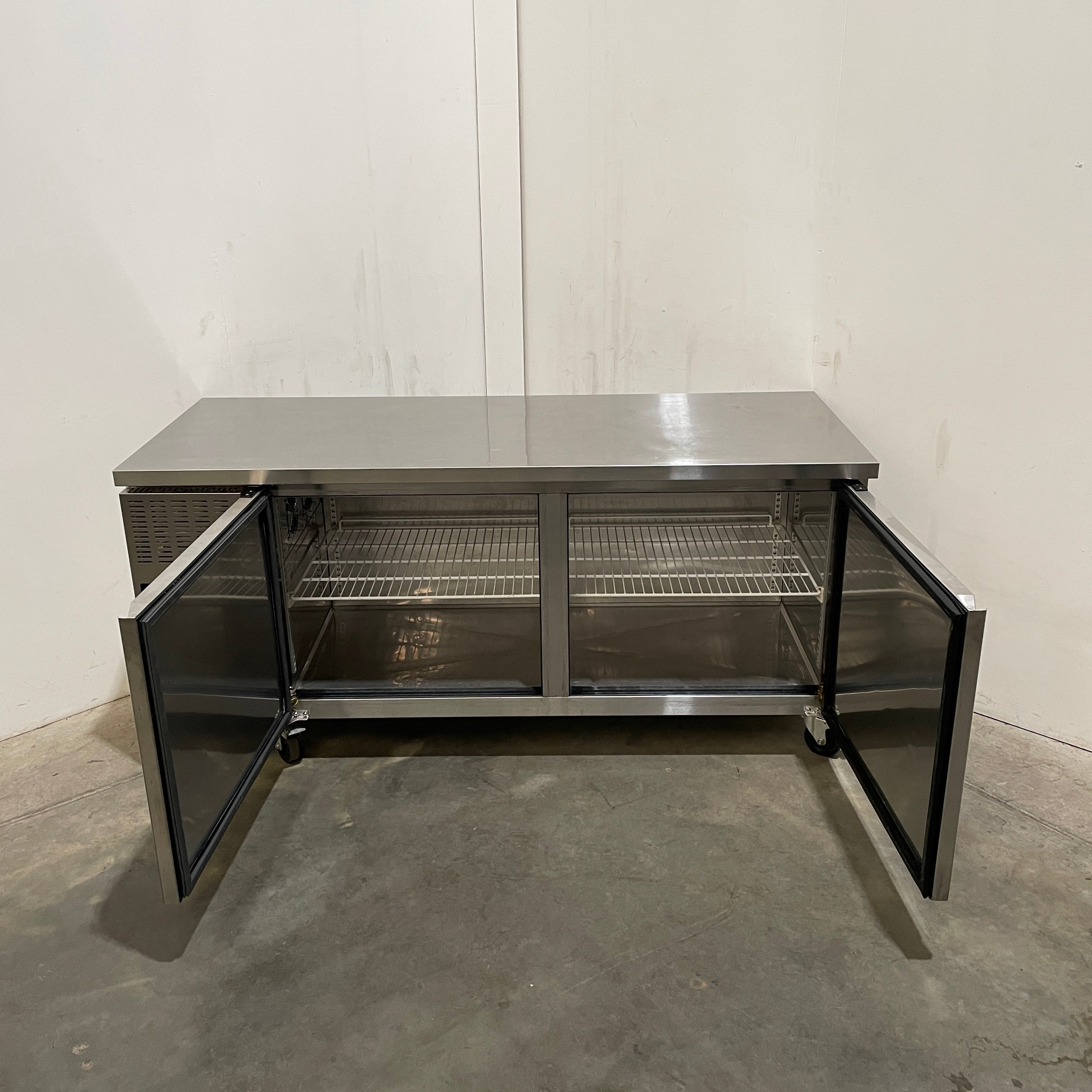 FED TL1800TN Undercounter Fridge