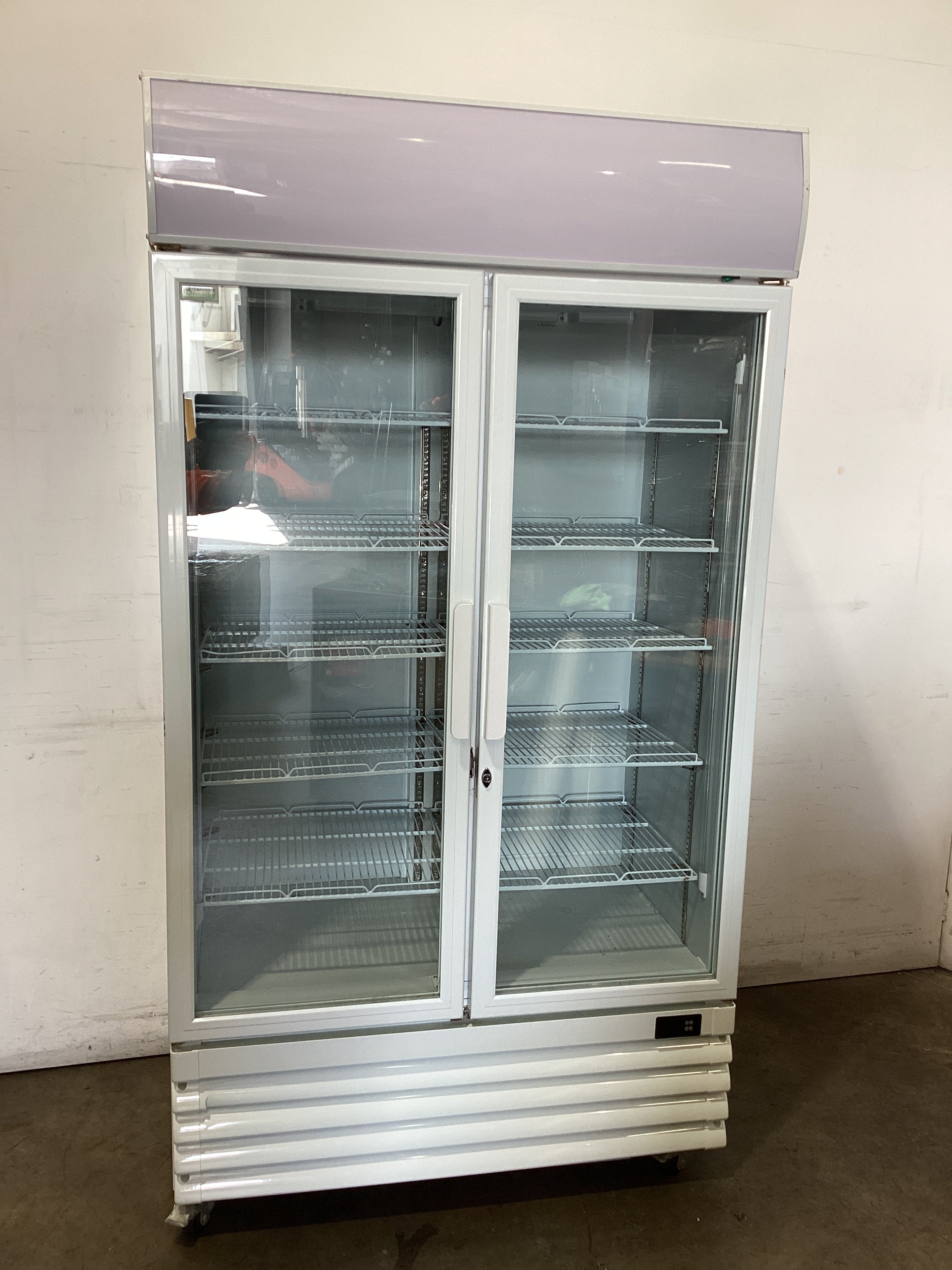 Thumbnail - Thermaster LG-1000GE Upright Fridge