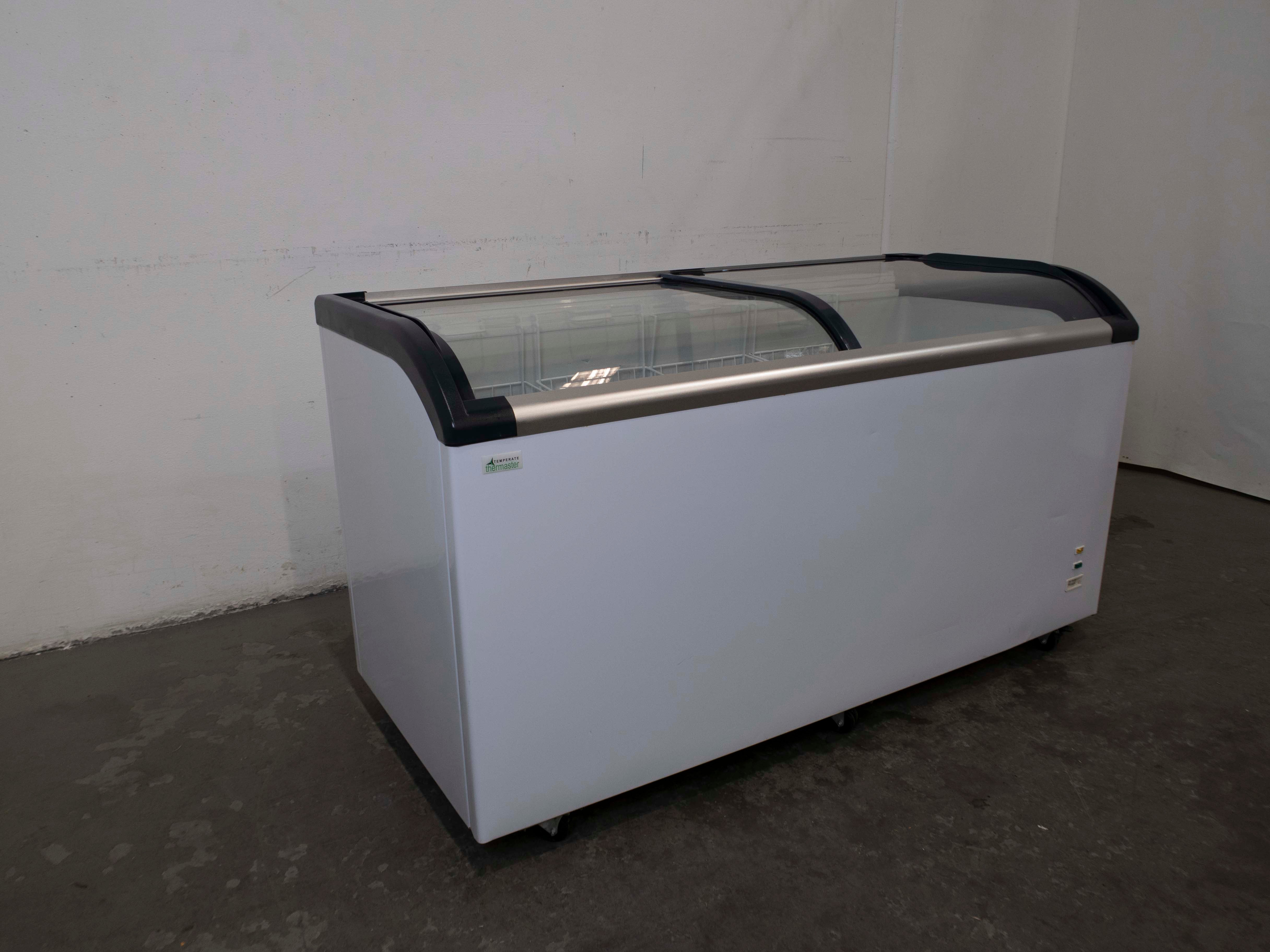 Thermaster ST445 Chest Freezer
