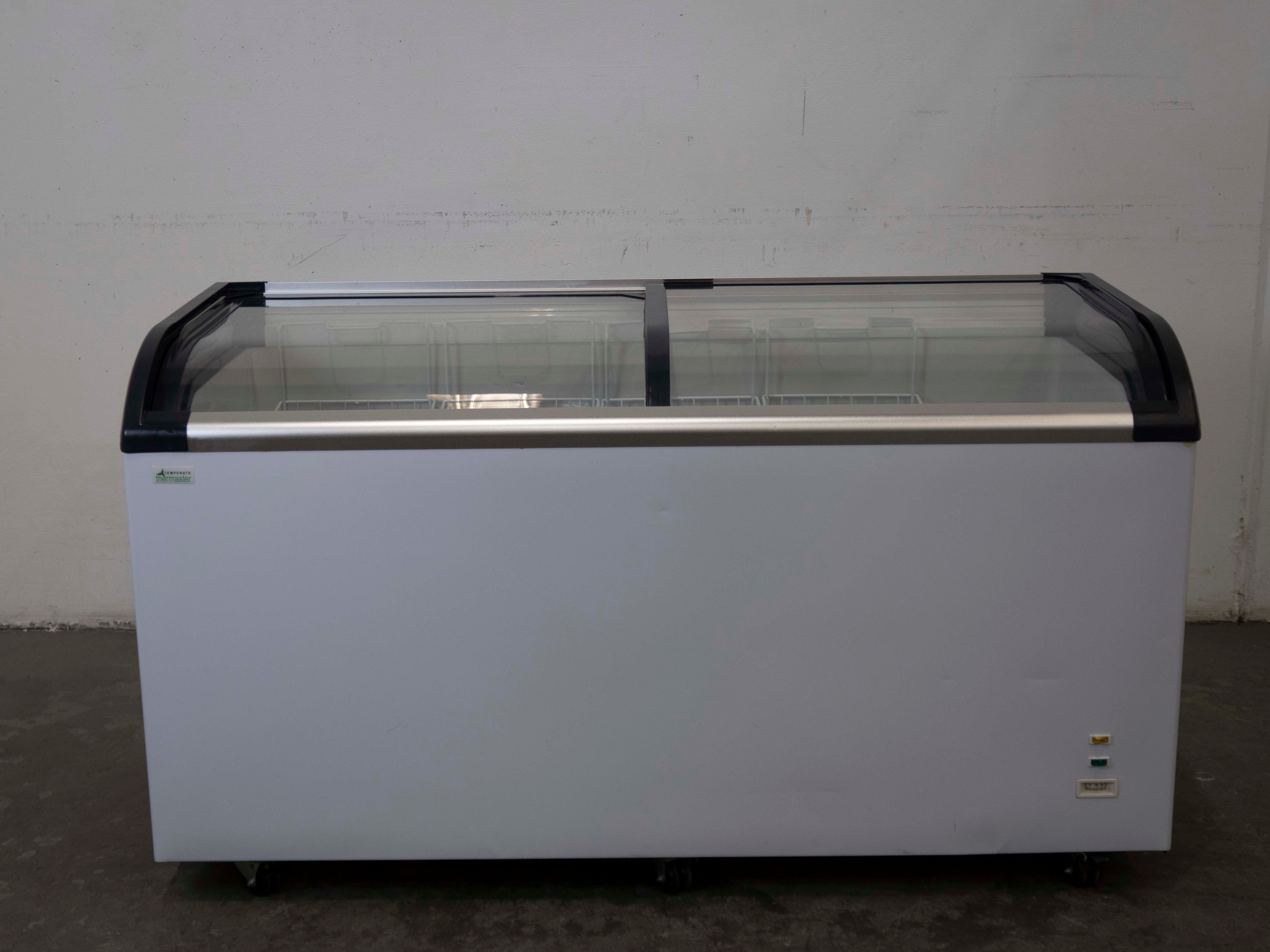 Thermaster ST445 Chest Freezer