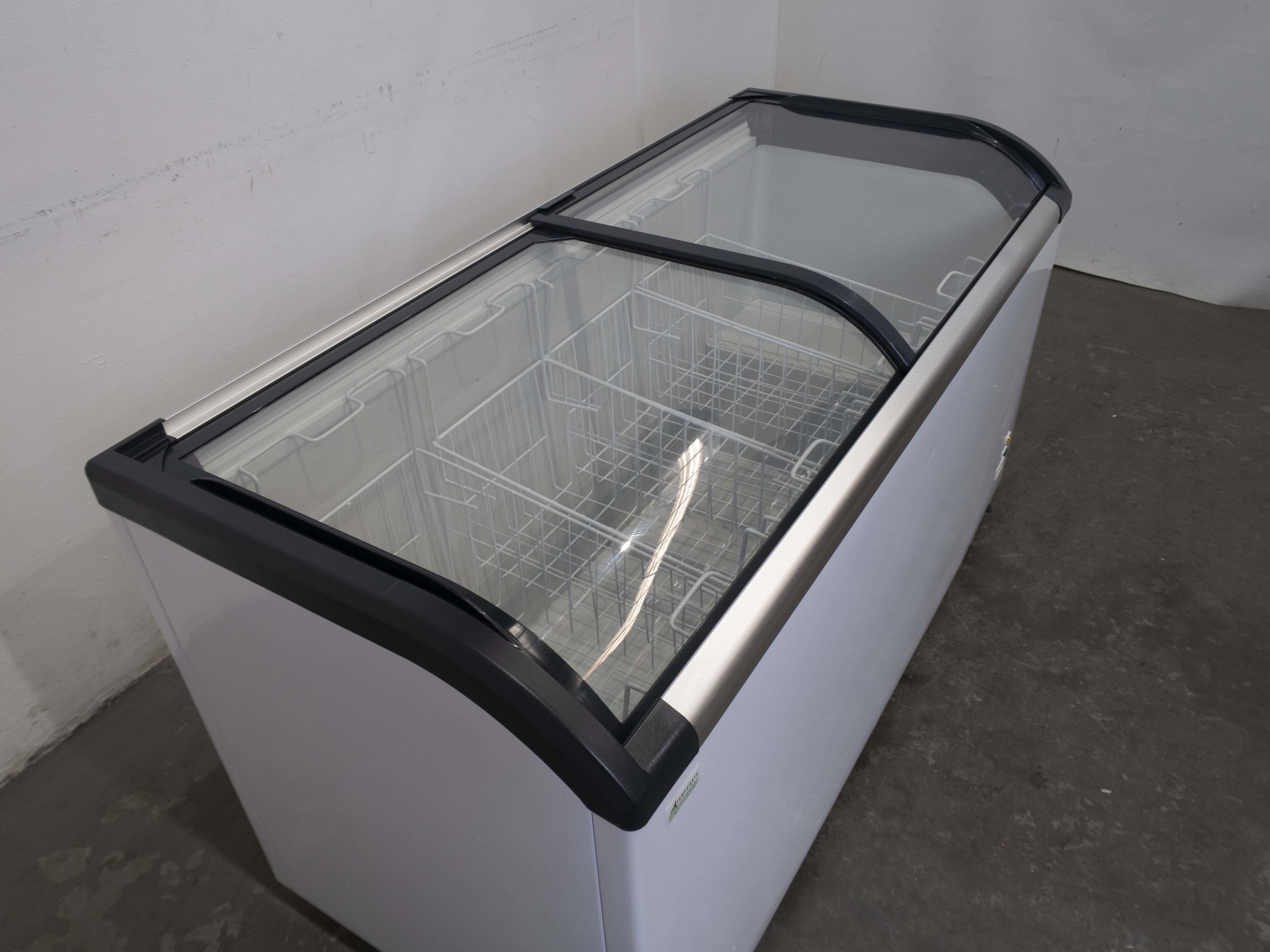 Thermaster ST445 Chest Freezer