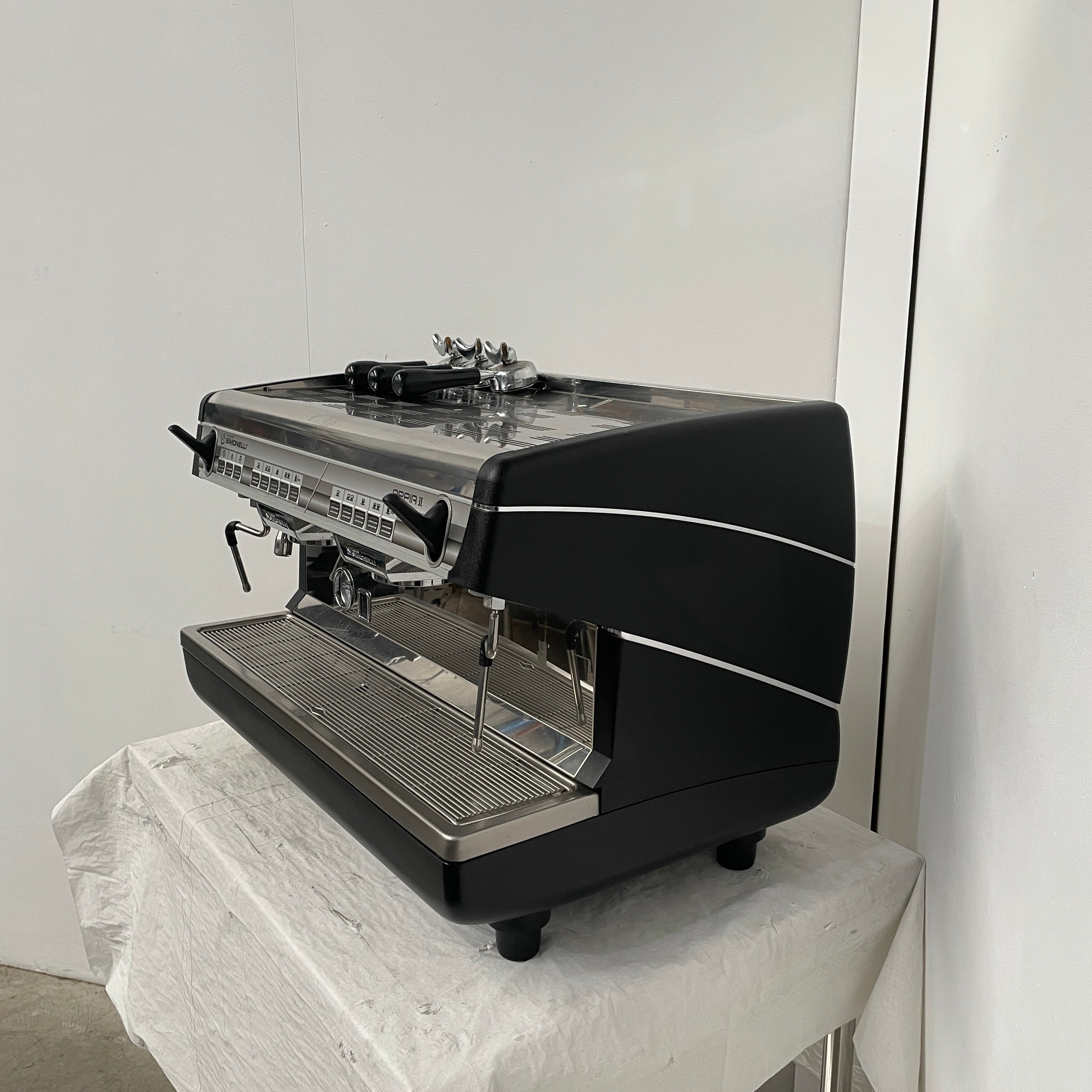 Nuova Simonelli APPIA II V GR2 H 2 Group Volumetric Coffee Machine